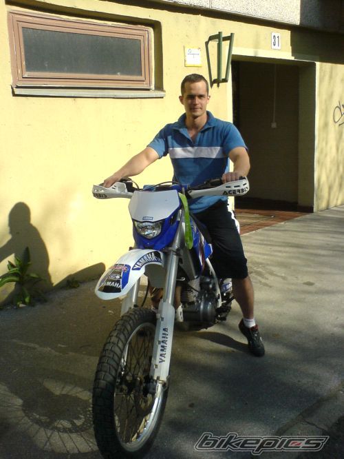 Photo 880476