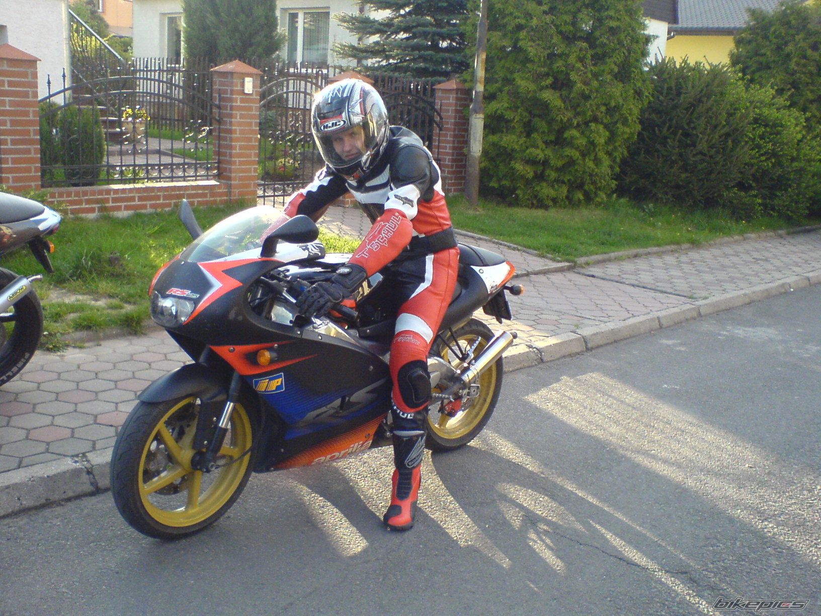 Bike Photo 880567