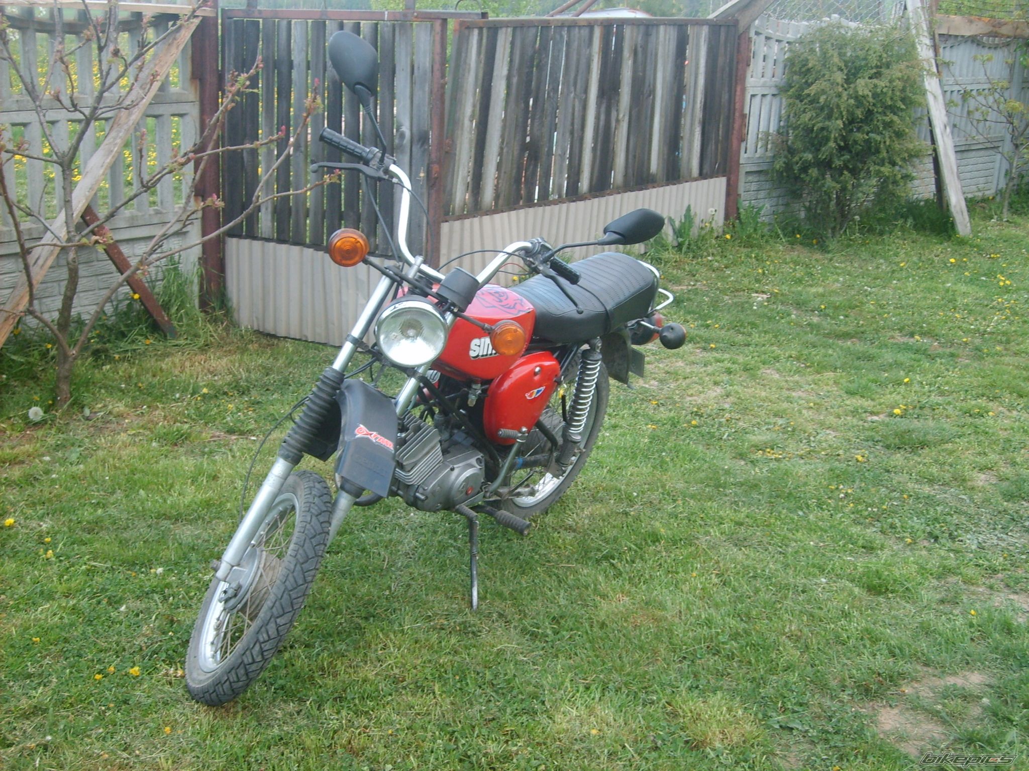 Bike Photo 880611