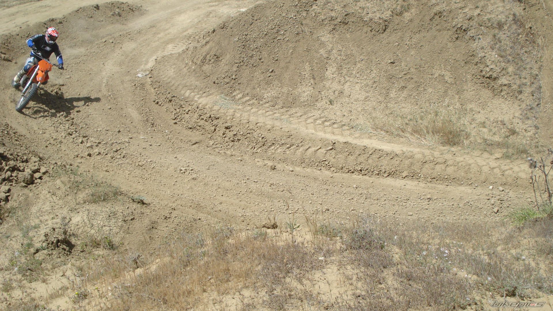 Photo 880712