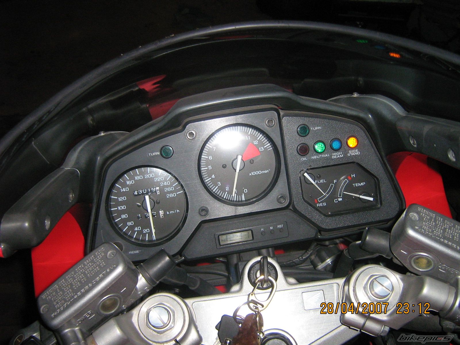 Photo 880725