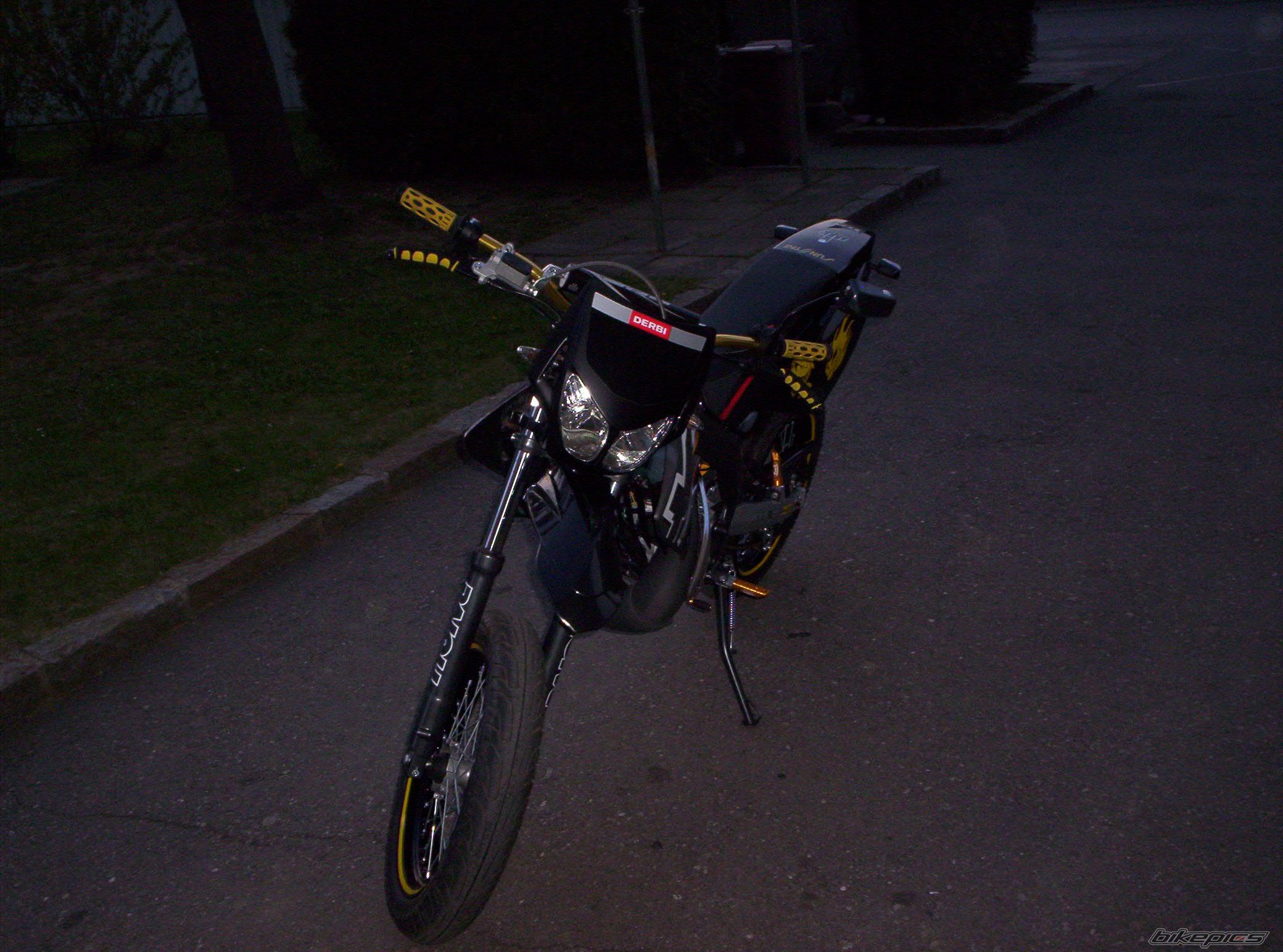 Photo 880742
