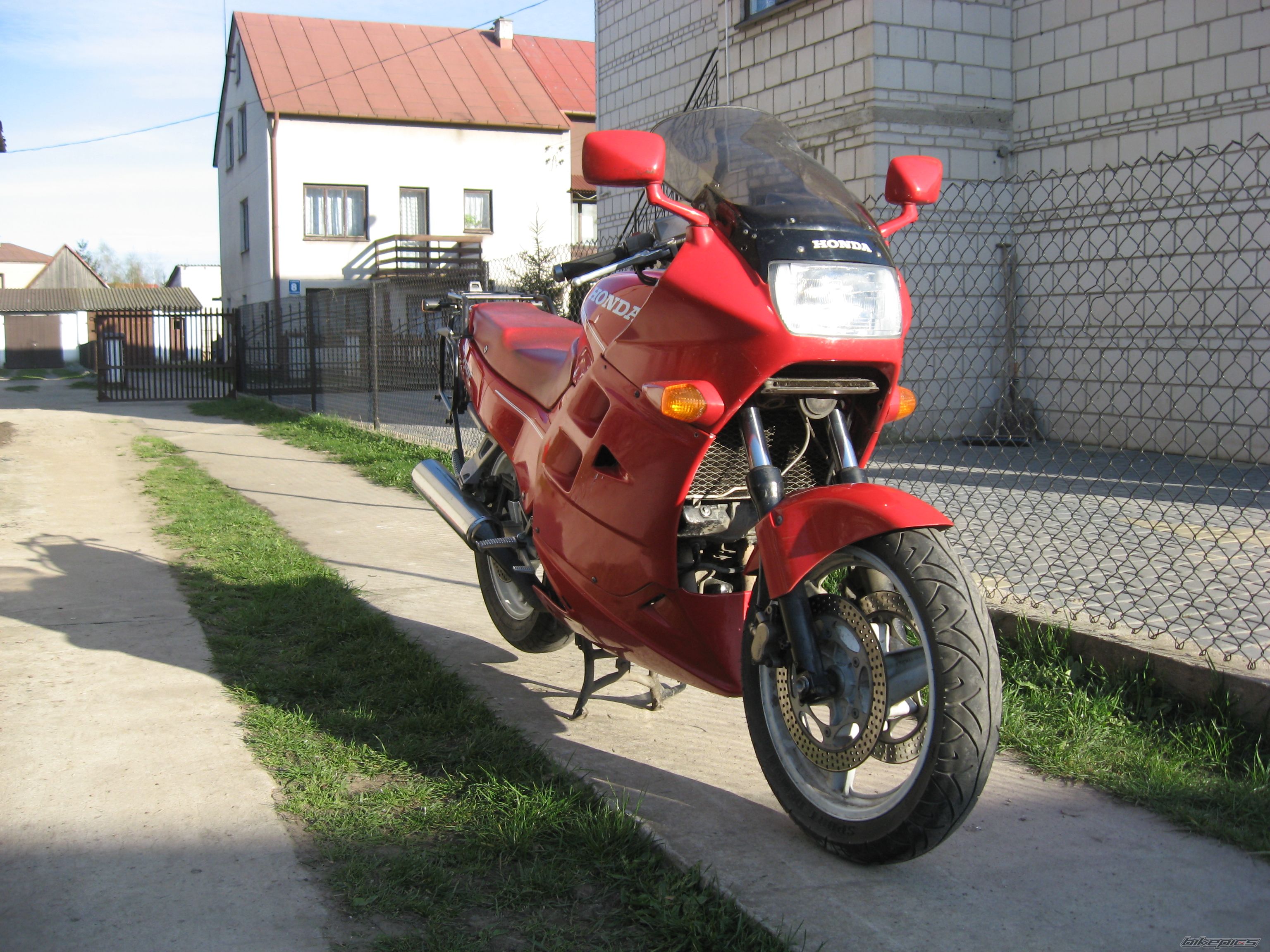 Photo 880771