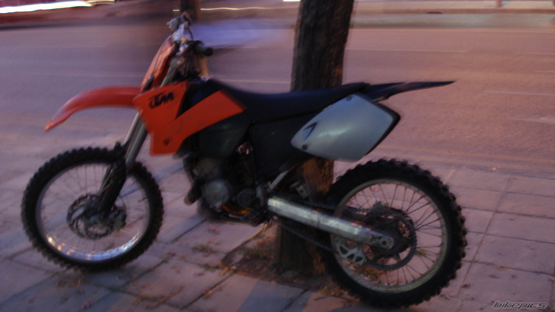 Bike Photo 880786