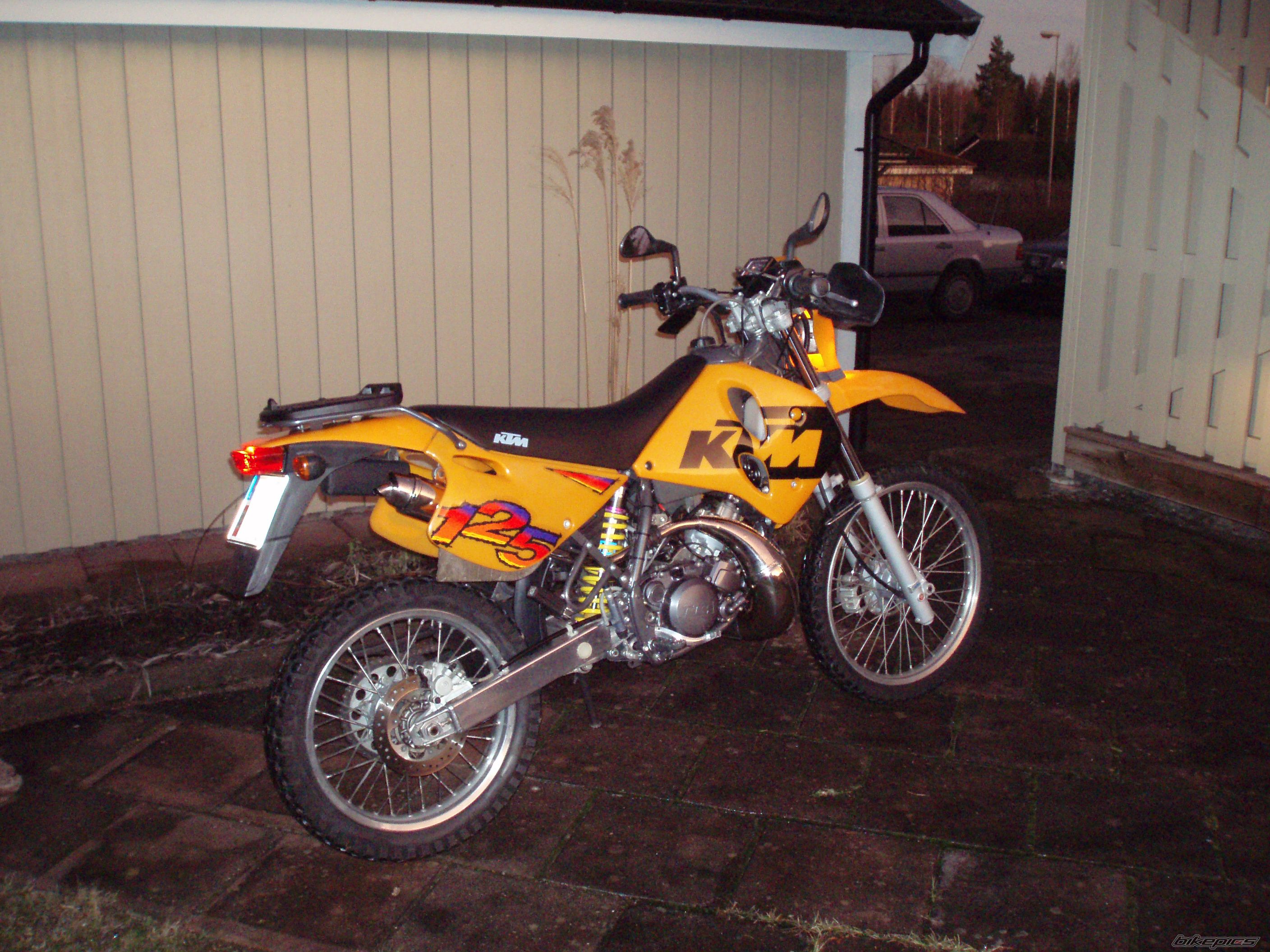 Photo 880846