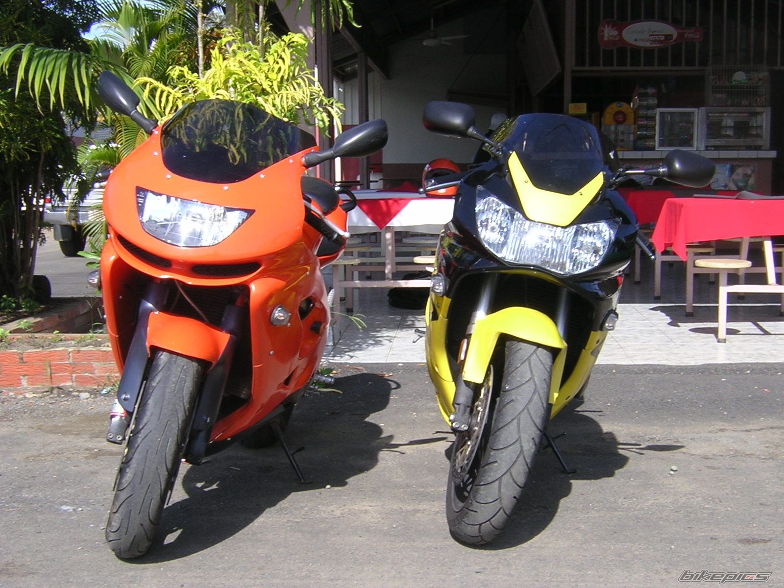 Bike Photo 881008