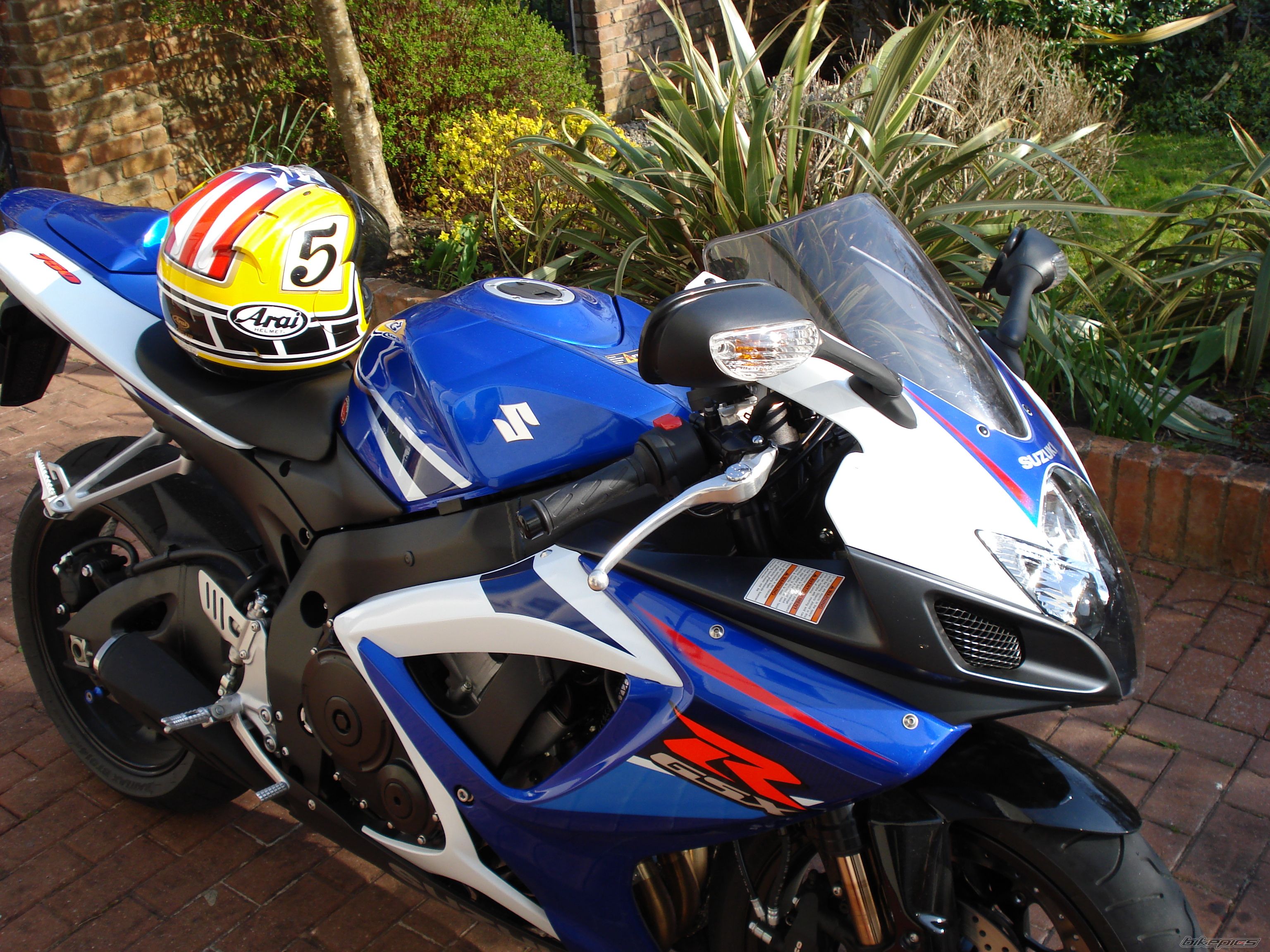 Bike Photo 881032