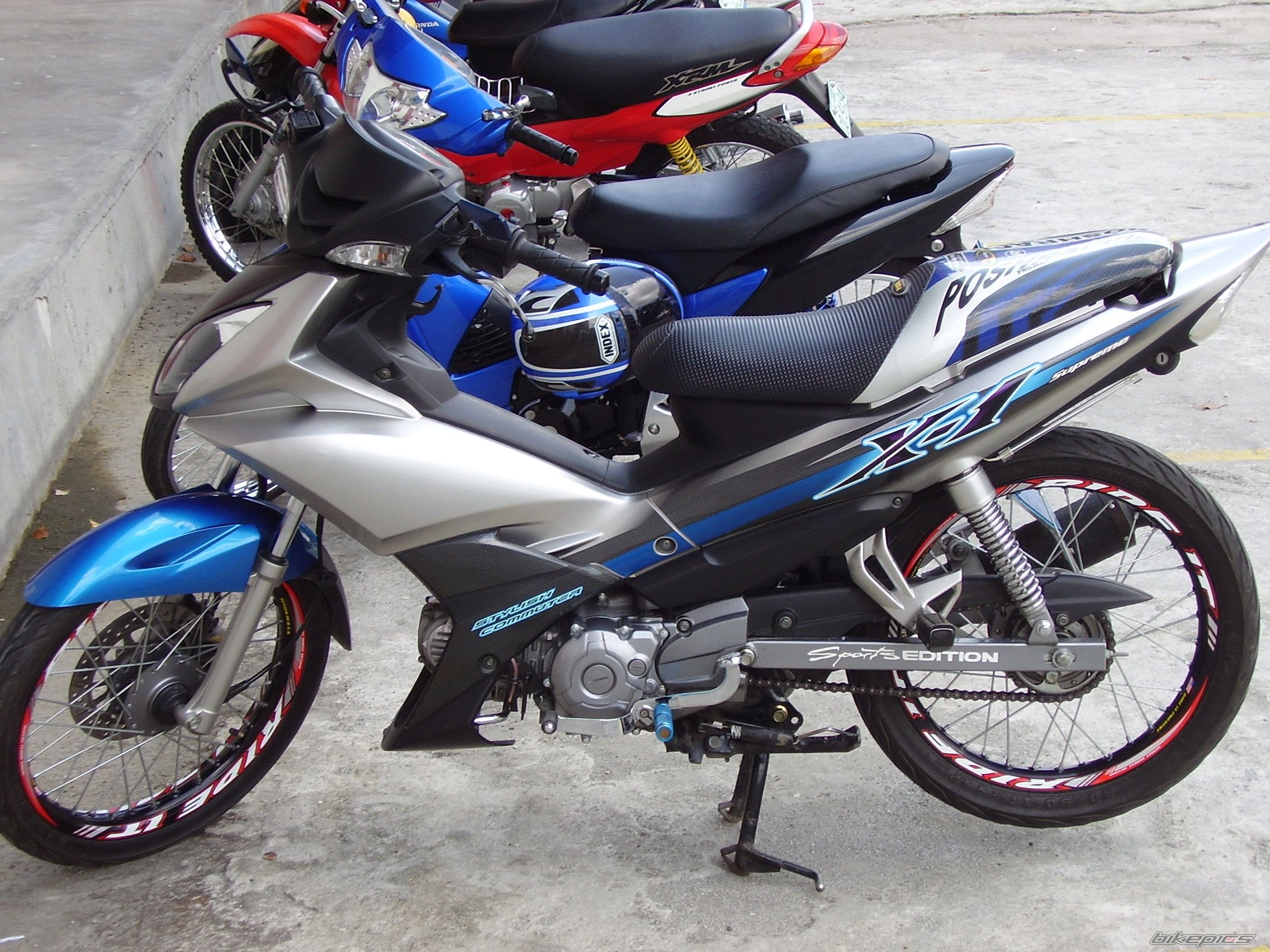 Bike Photo 881070
