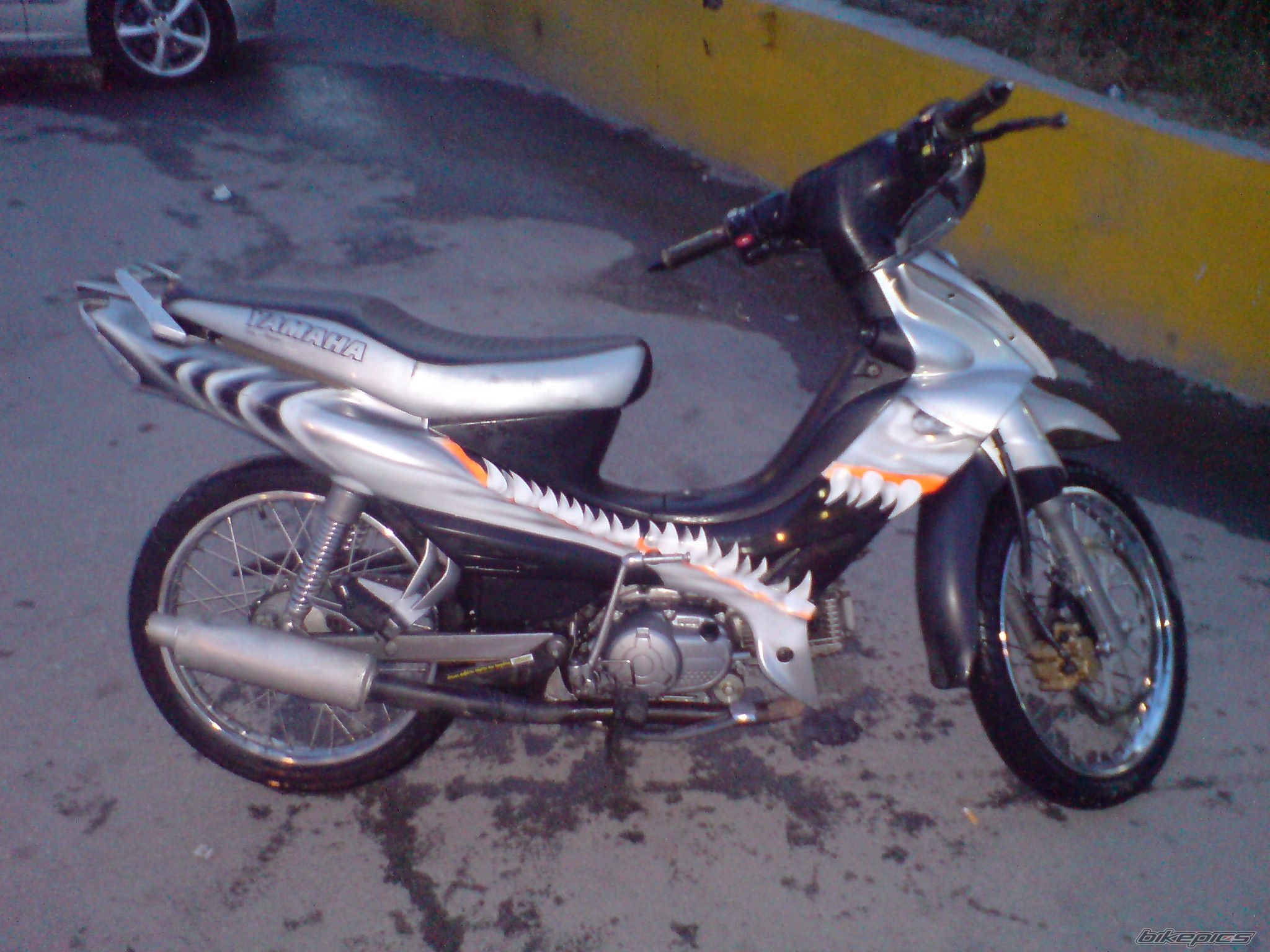 Bike Photo 881118