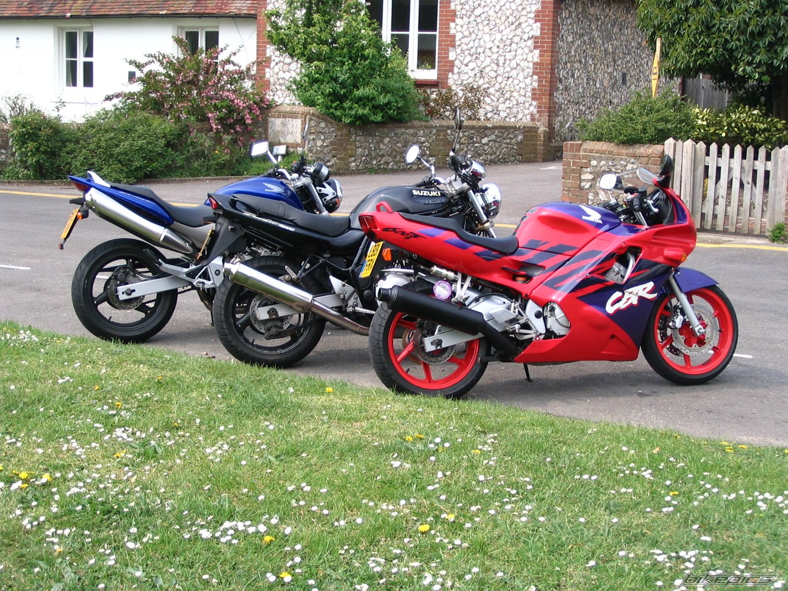 Bike Photo 881210