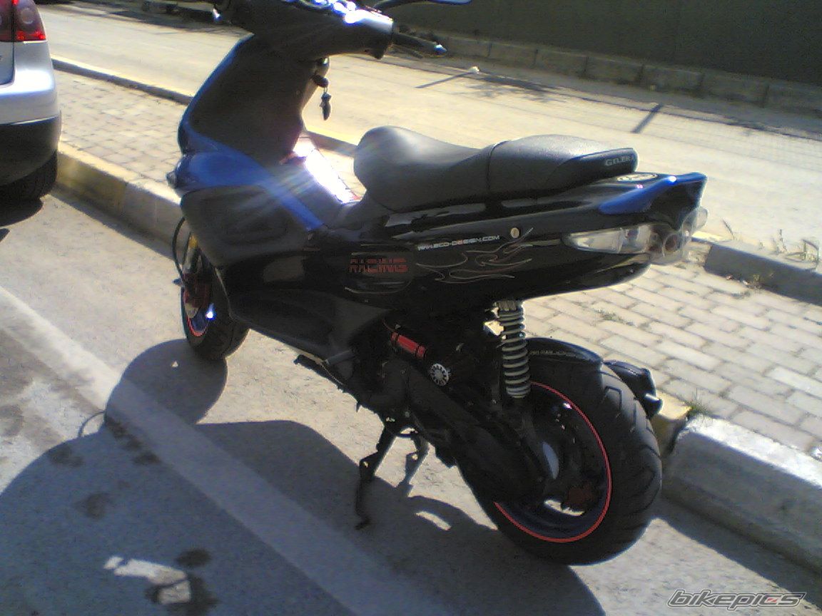 Bike Photo 881410