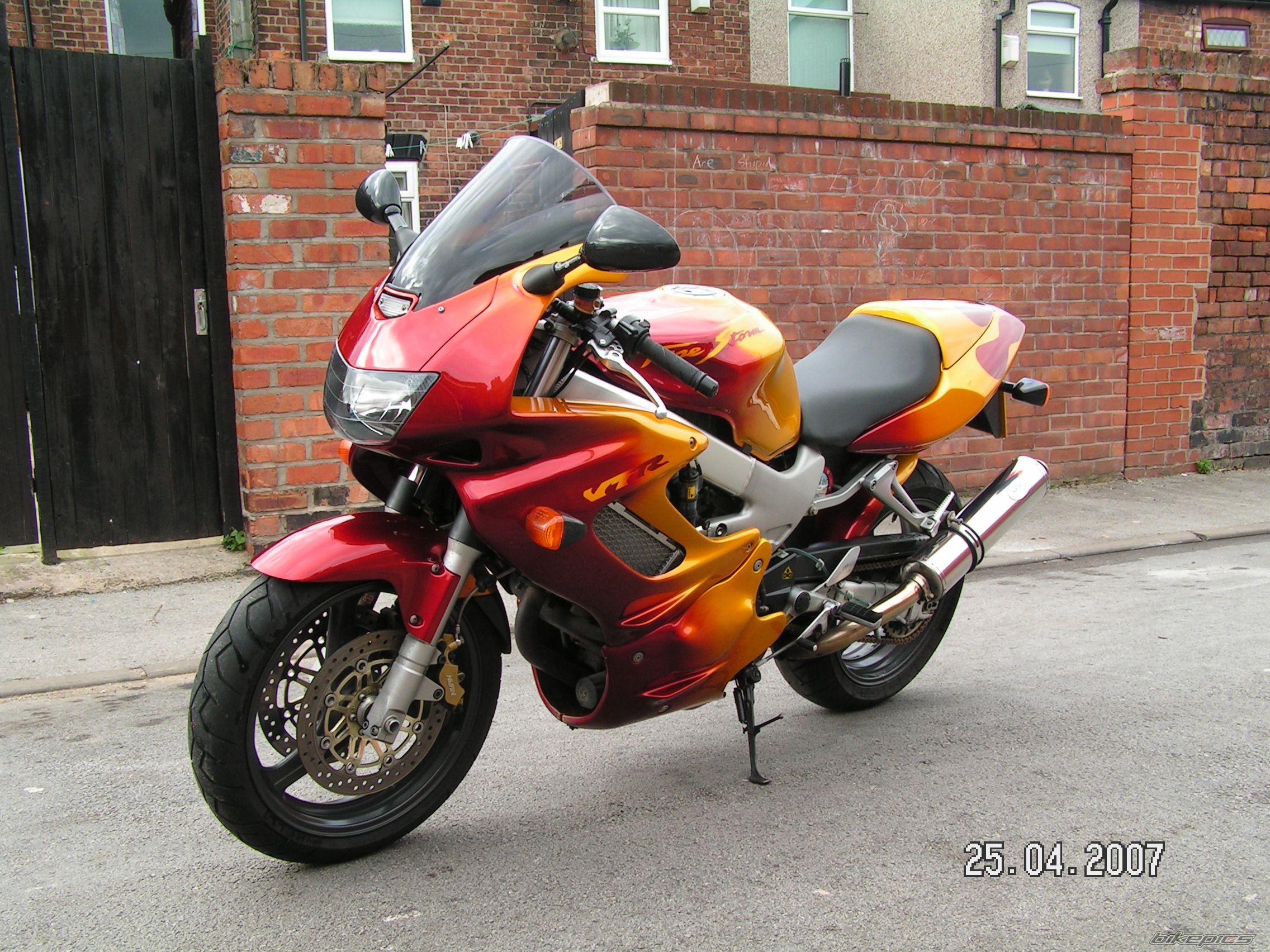 Bike Photo 881630