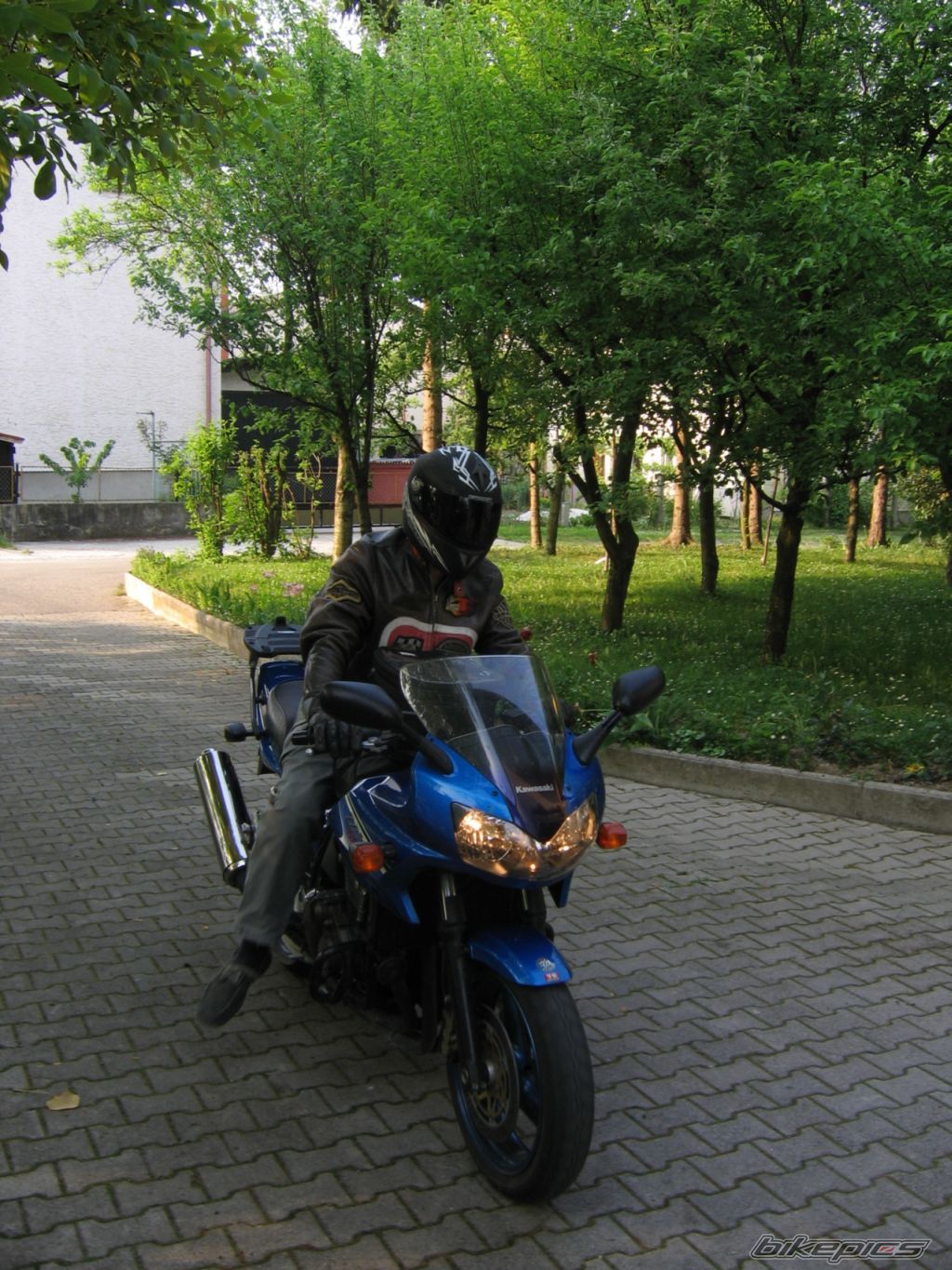 Photo 881674