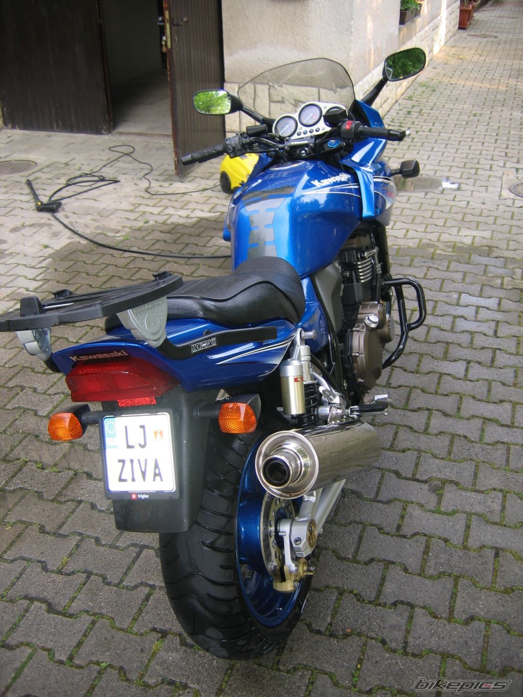 Photo 881685