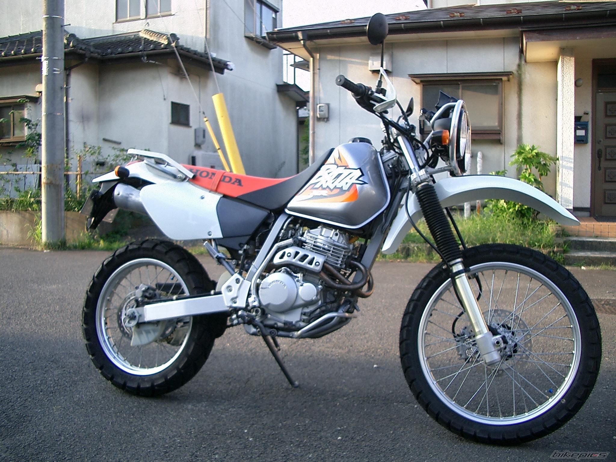 Photo 881686