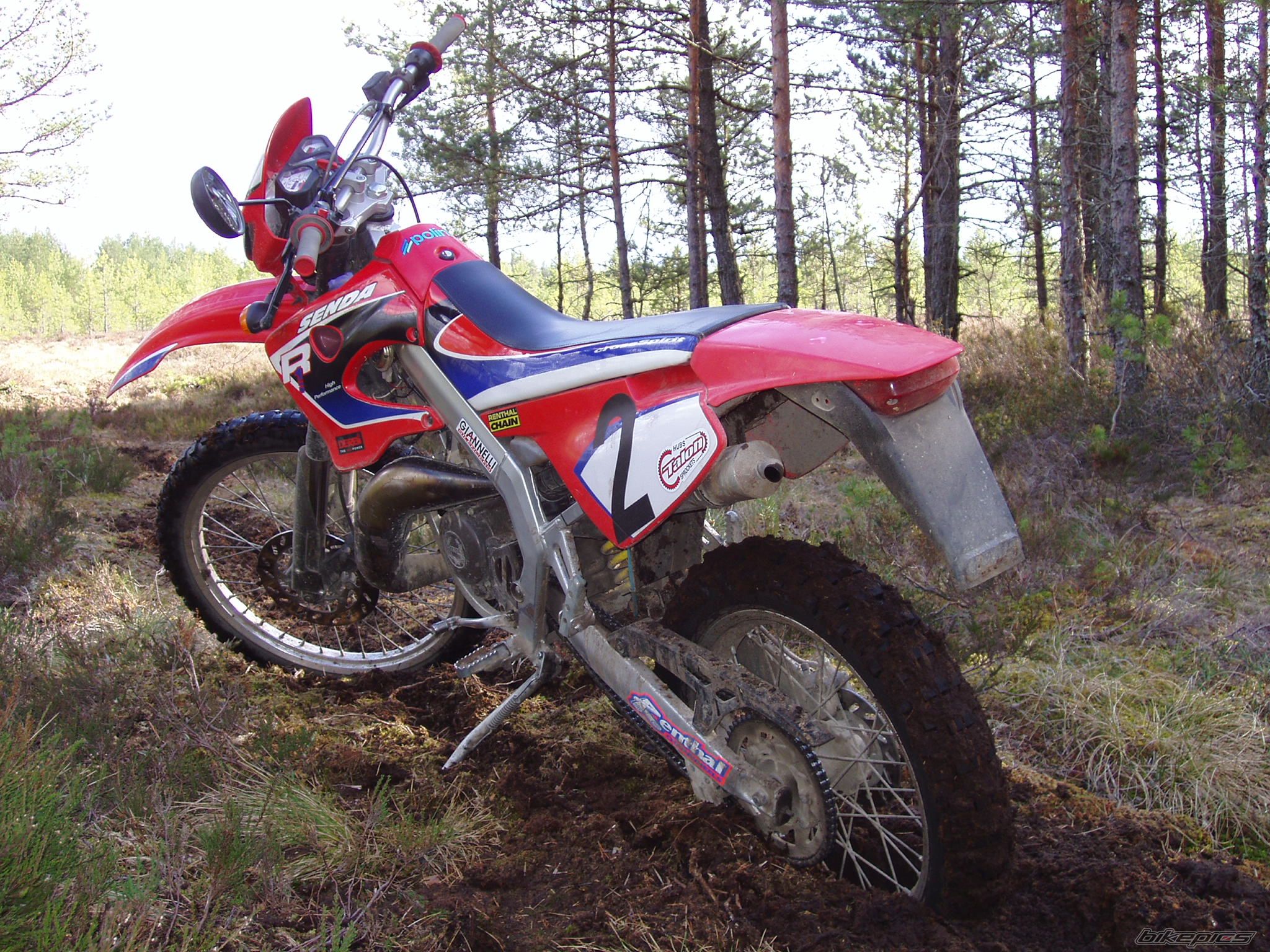 Bike Photo 881933