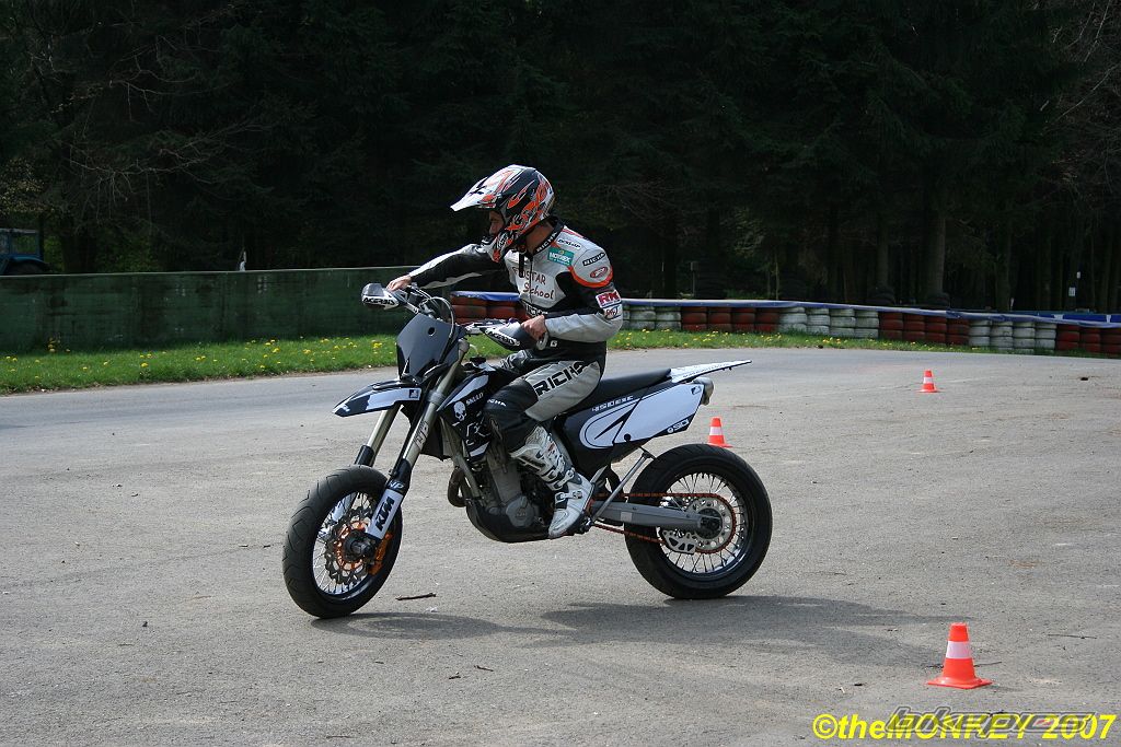 Bike Photo 881950