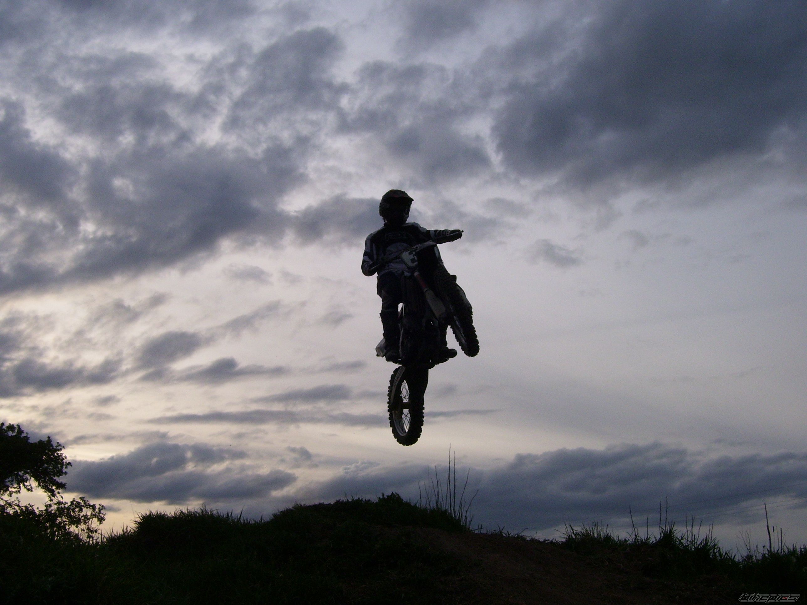 Bike Photo 882217