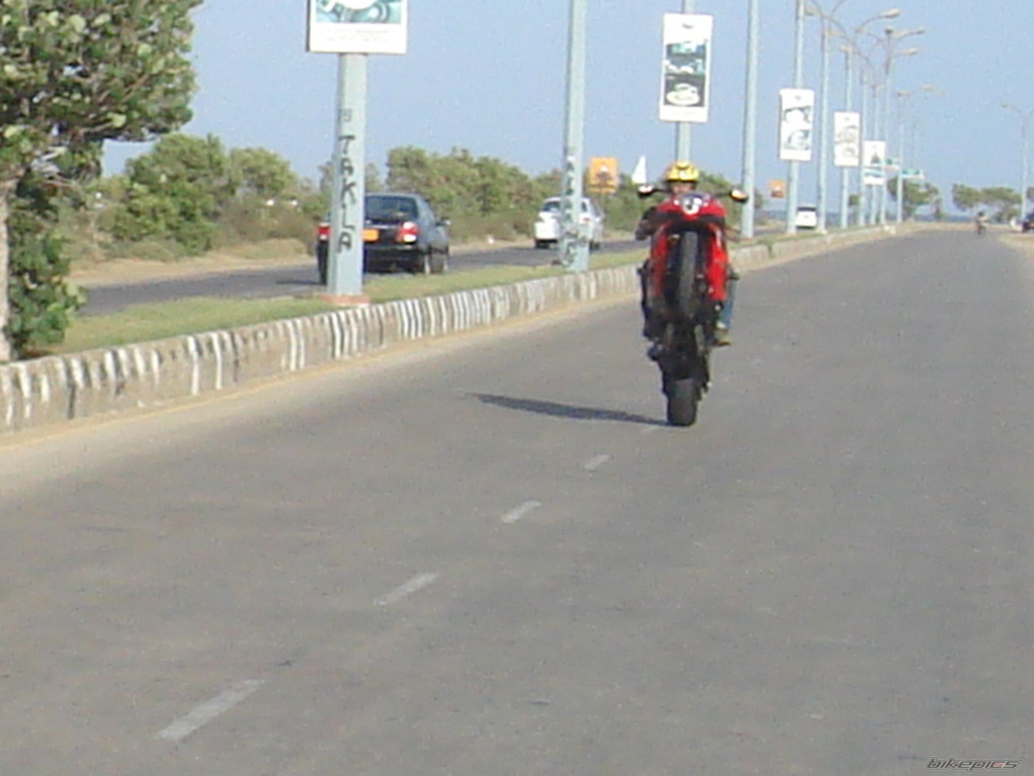 Bike Photo 882408