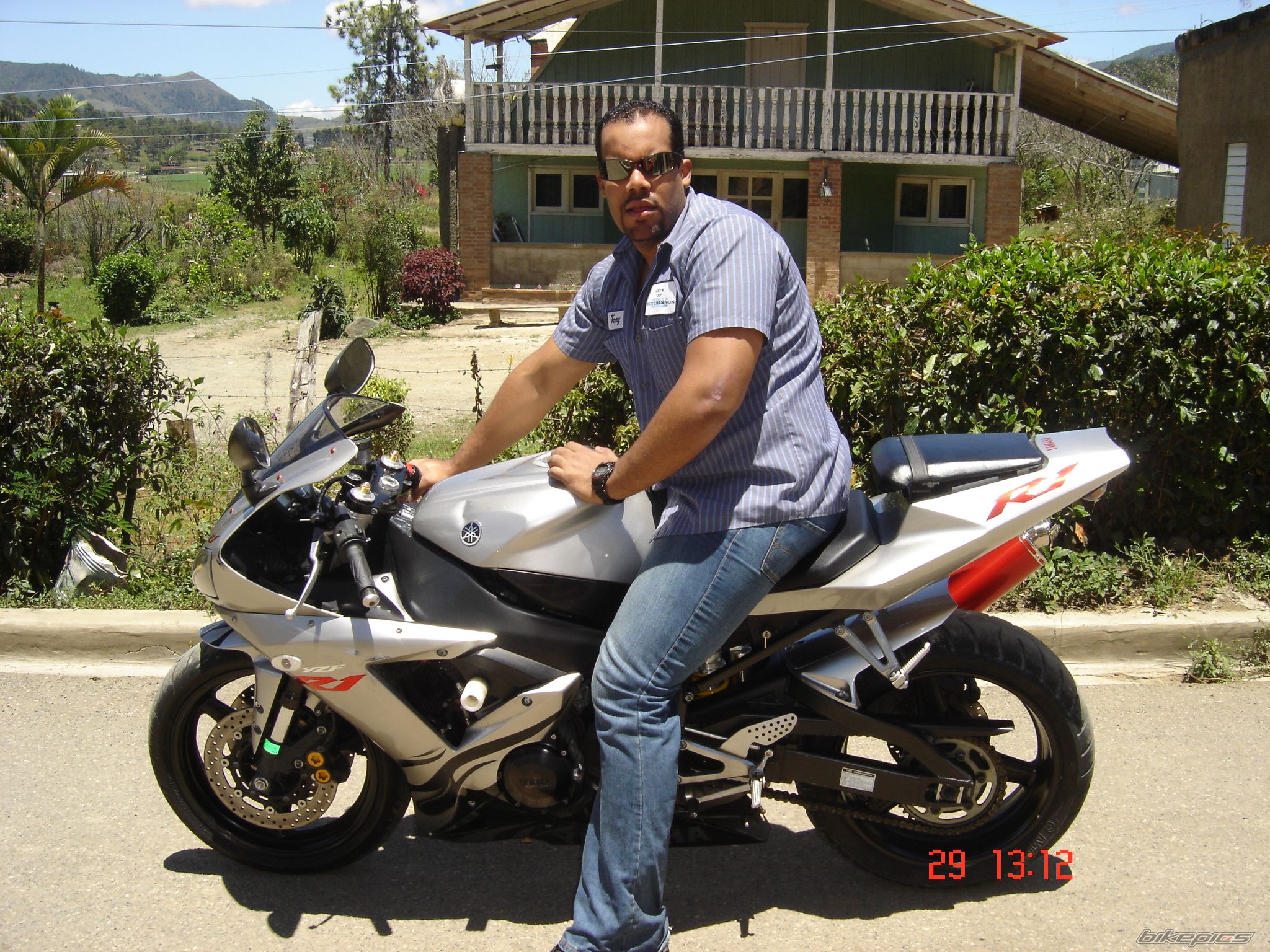 Bike Photo 882610