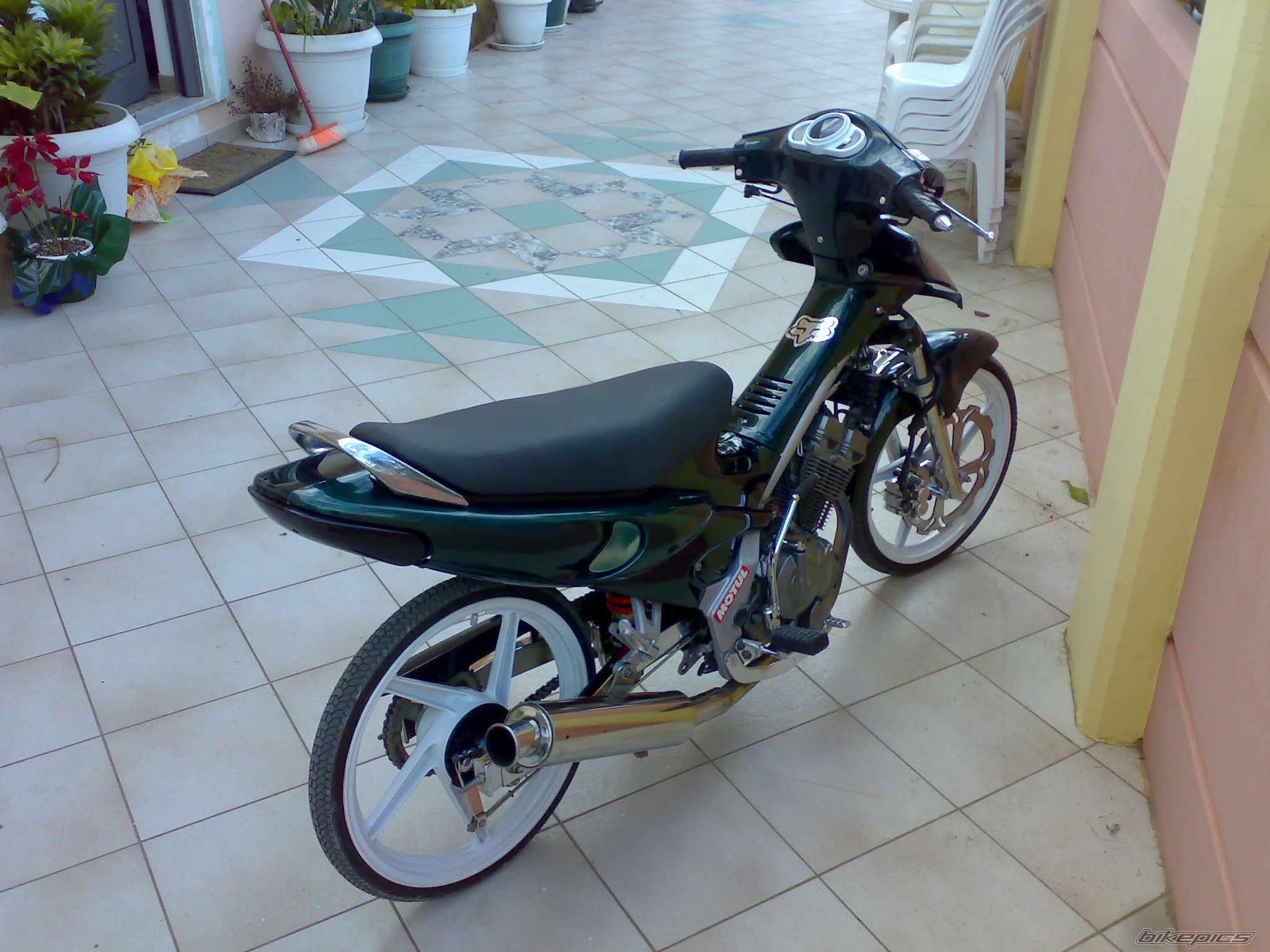 Photo 882699