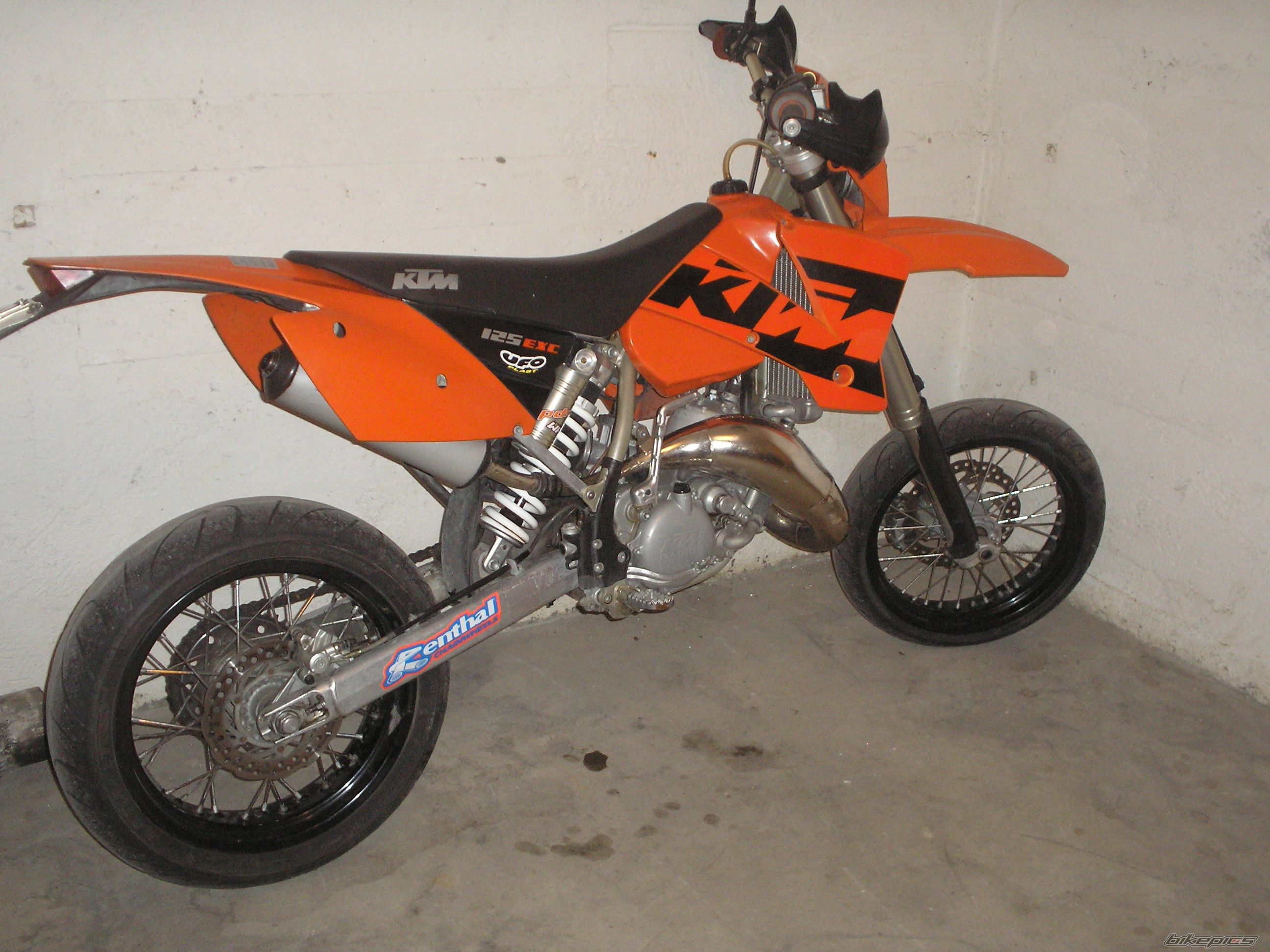 Bike Photo 882701