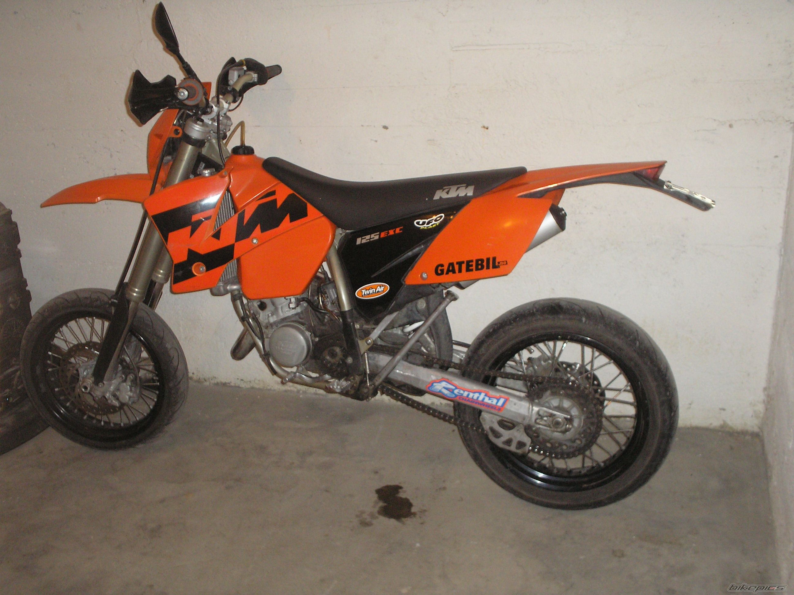 Bike Photo 882707