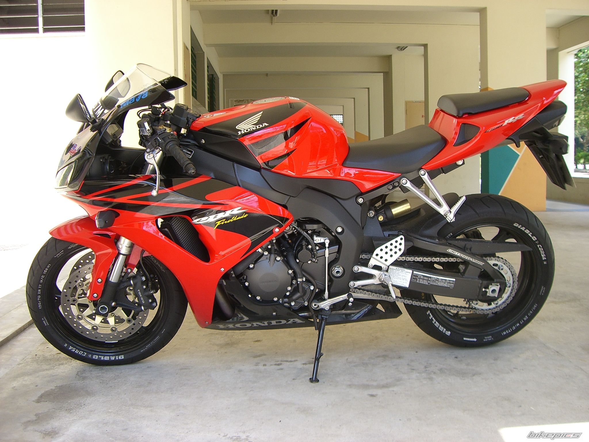 Bike Photo 882754
