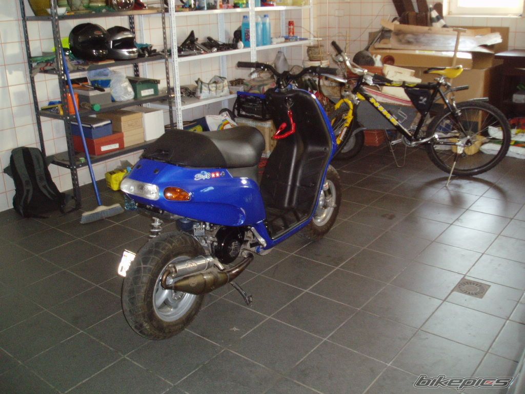 Photo 882995
