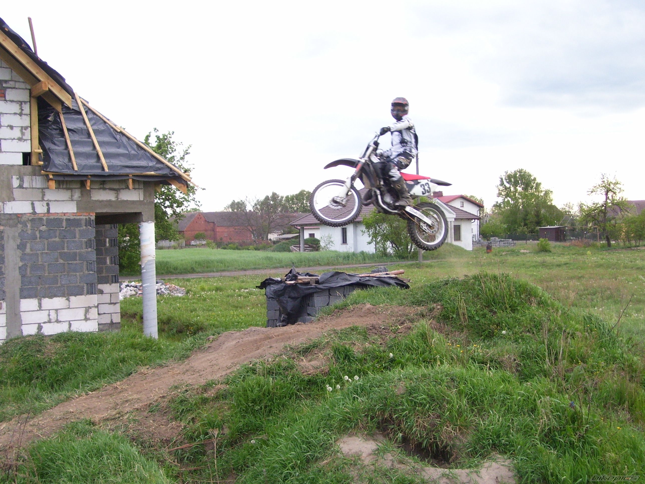 Bike Photo 883136