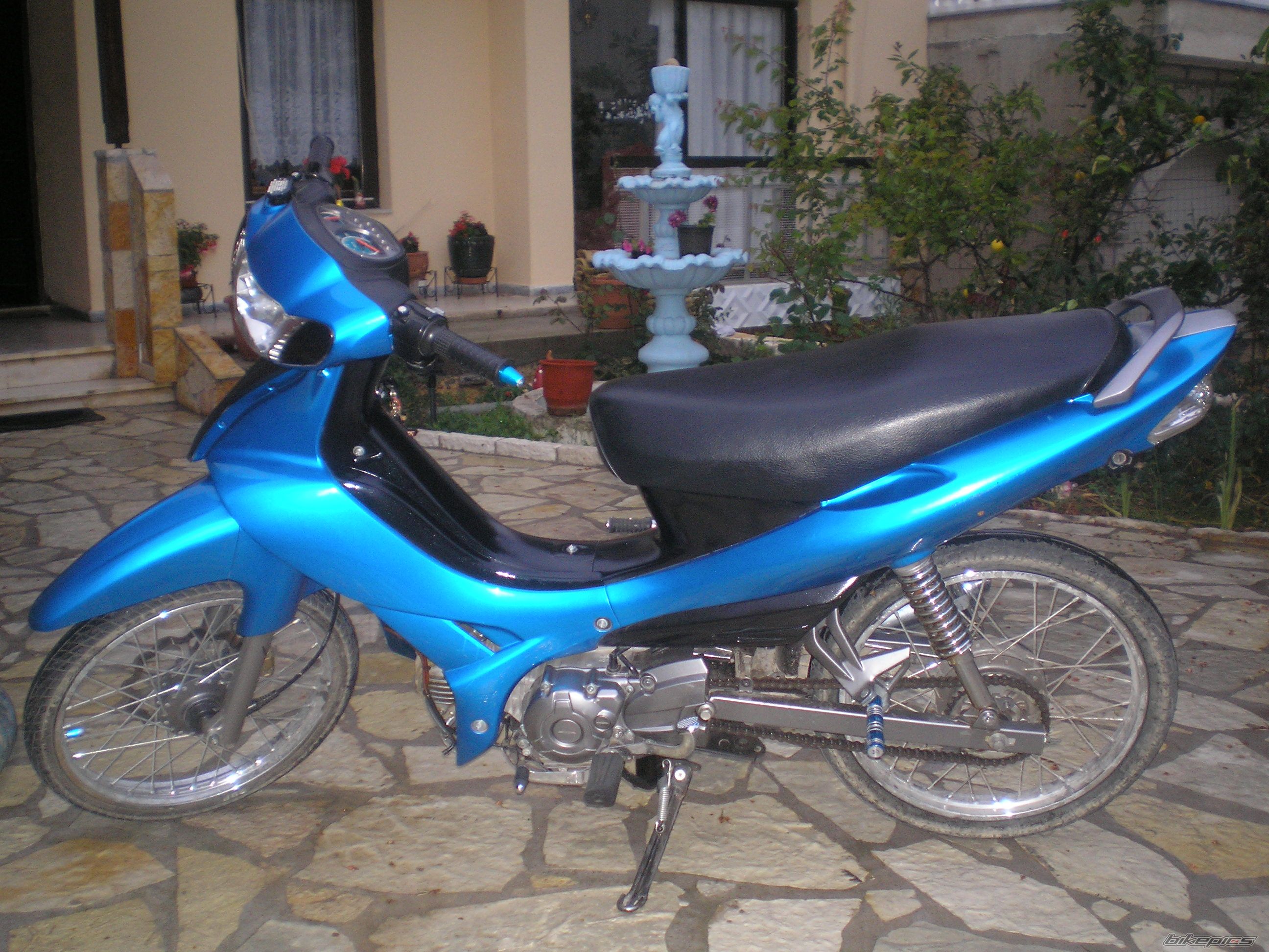 Photo 883168