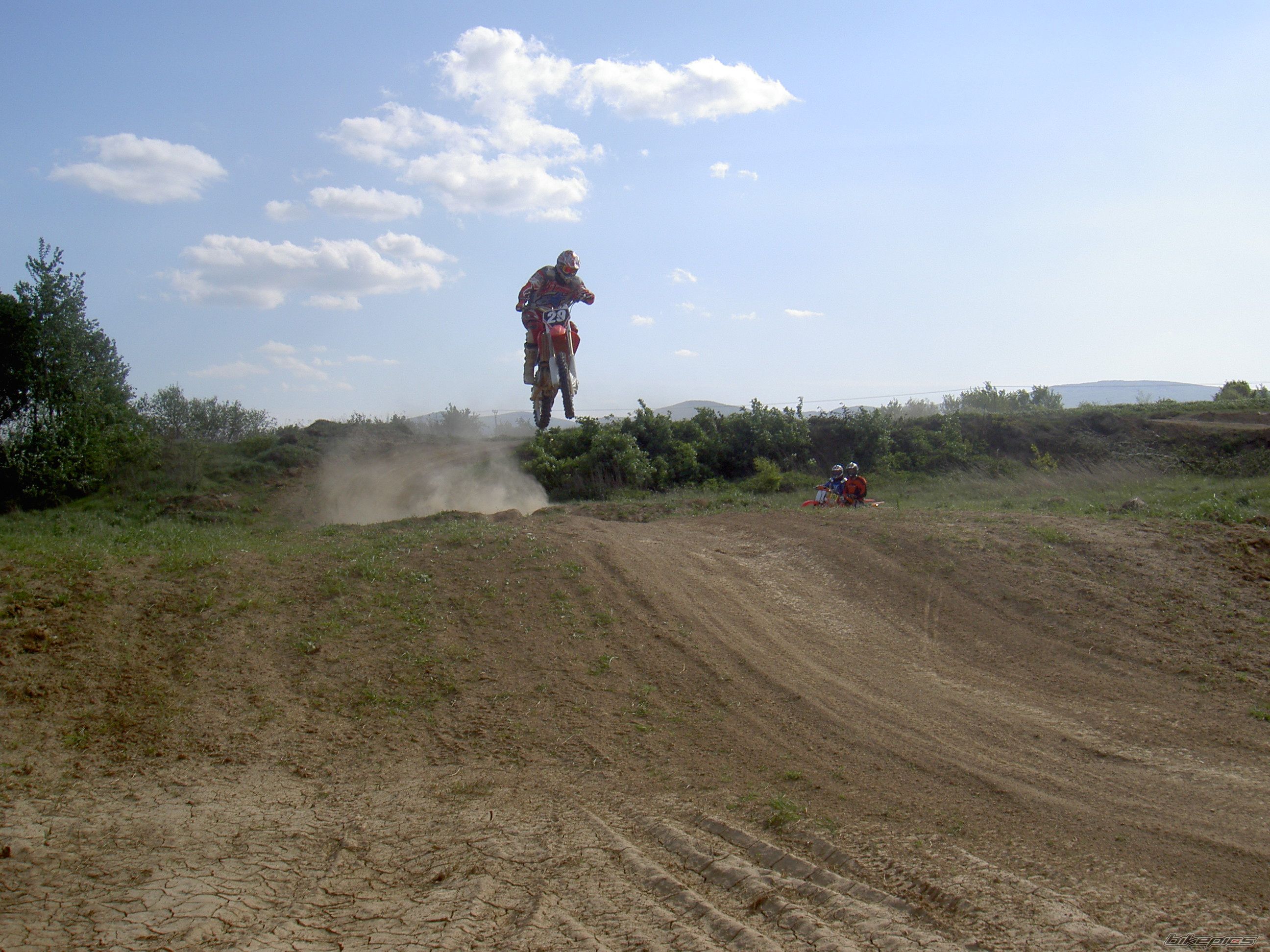 Bike Photo 883342