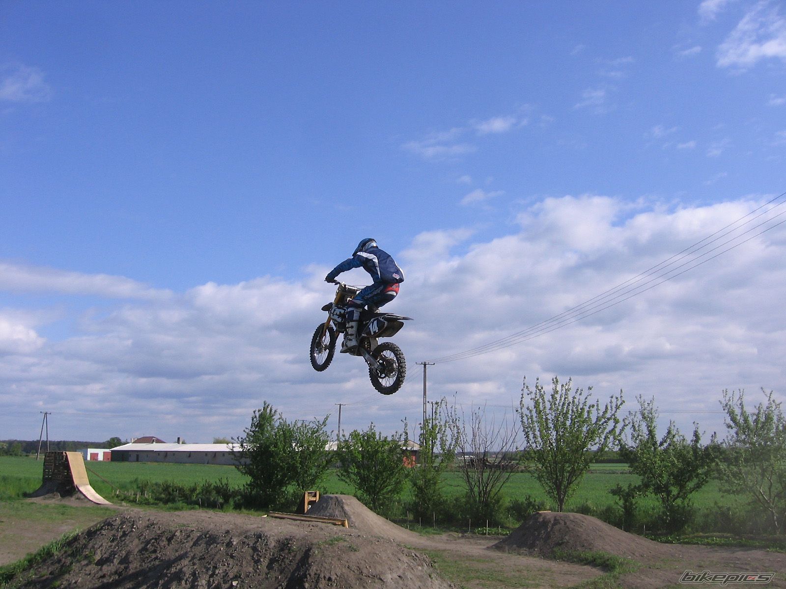 Bike Photo 883488