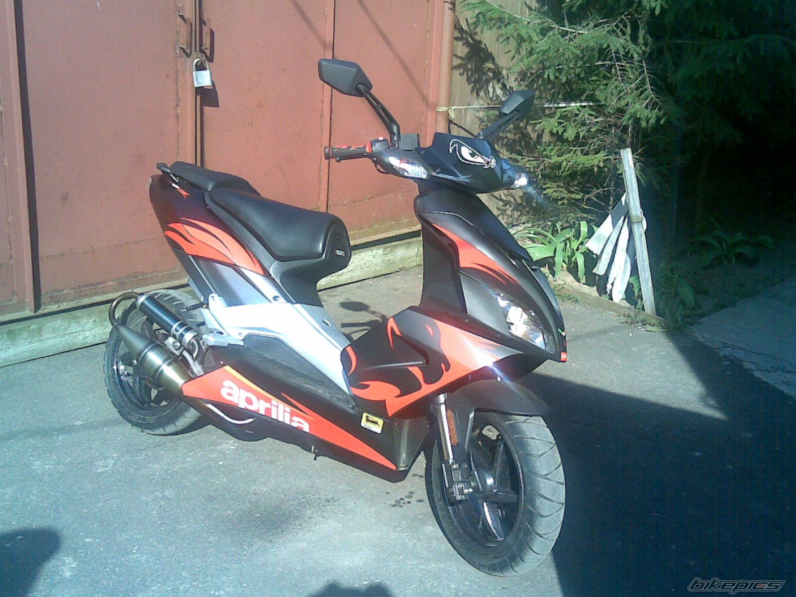 Photo 883494
