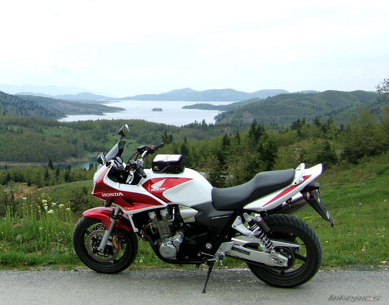 Bike Photo 883515