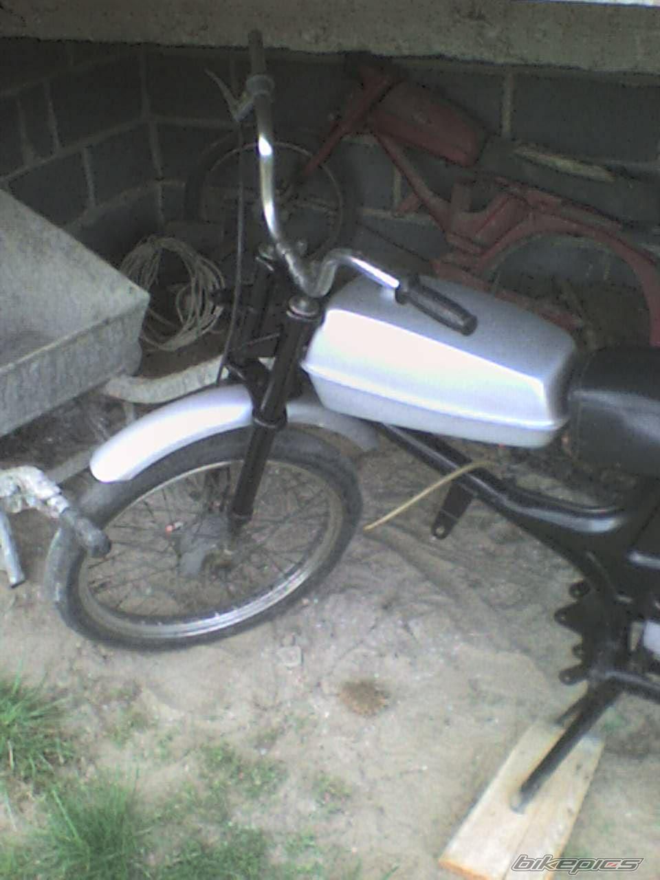 Photo 883853