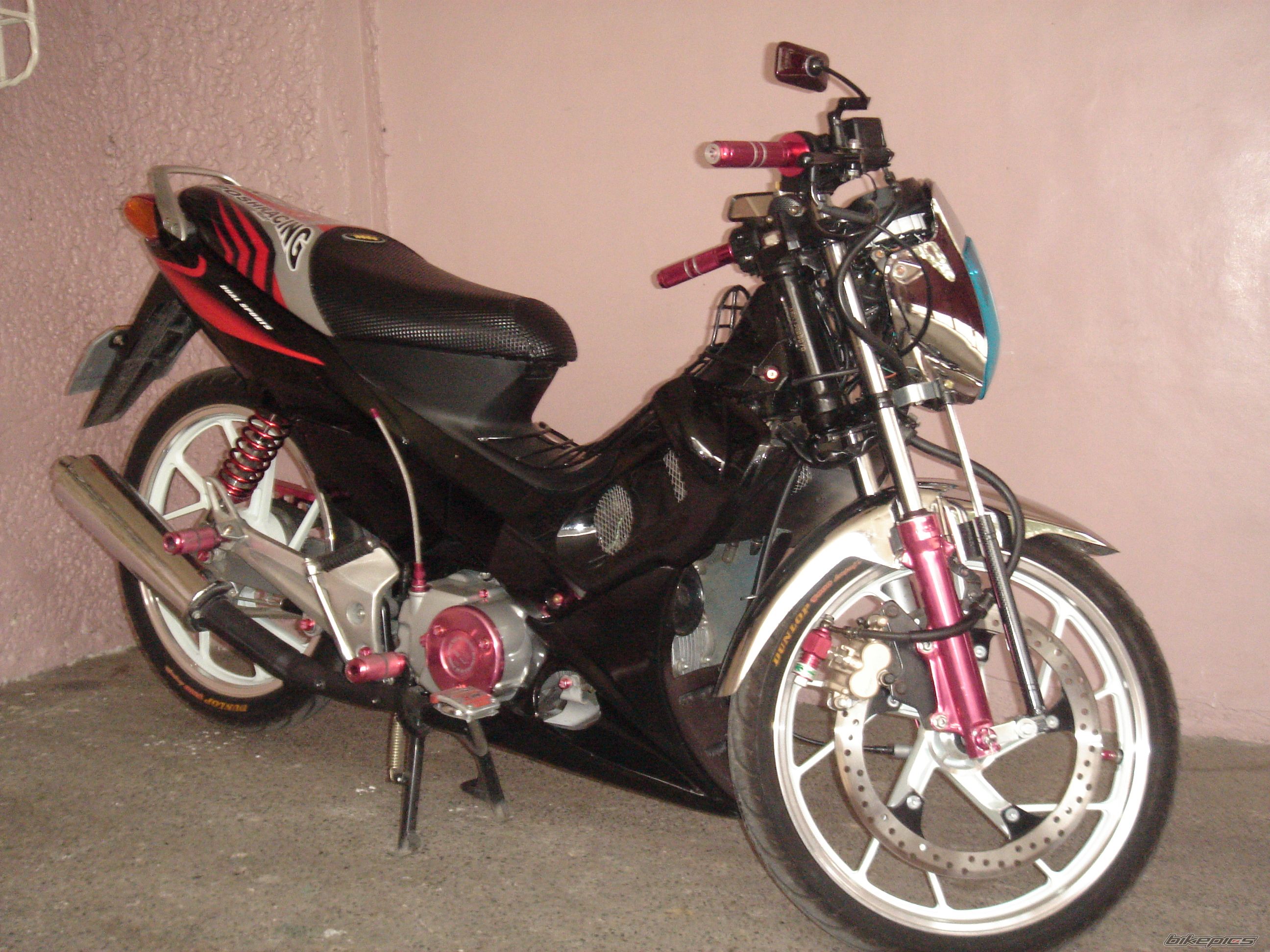 Photo 883884