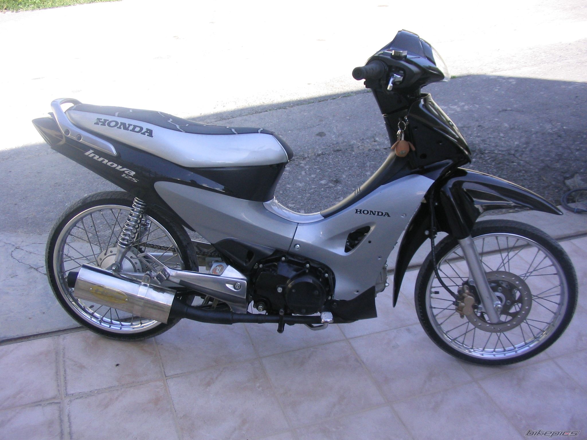 Bike Photo 884154
