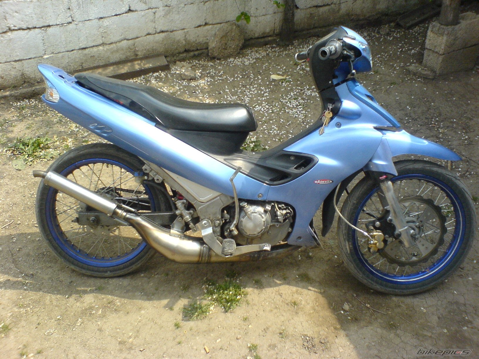 Bike Photo 884155