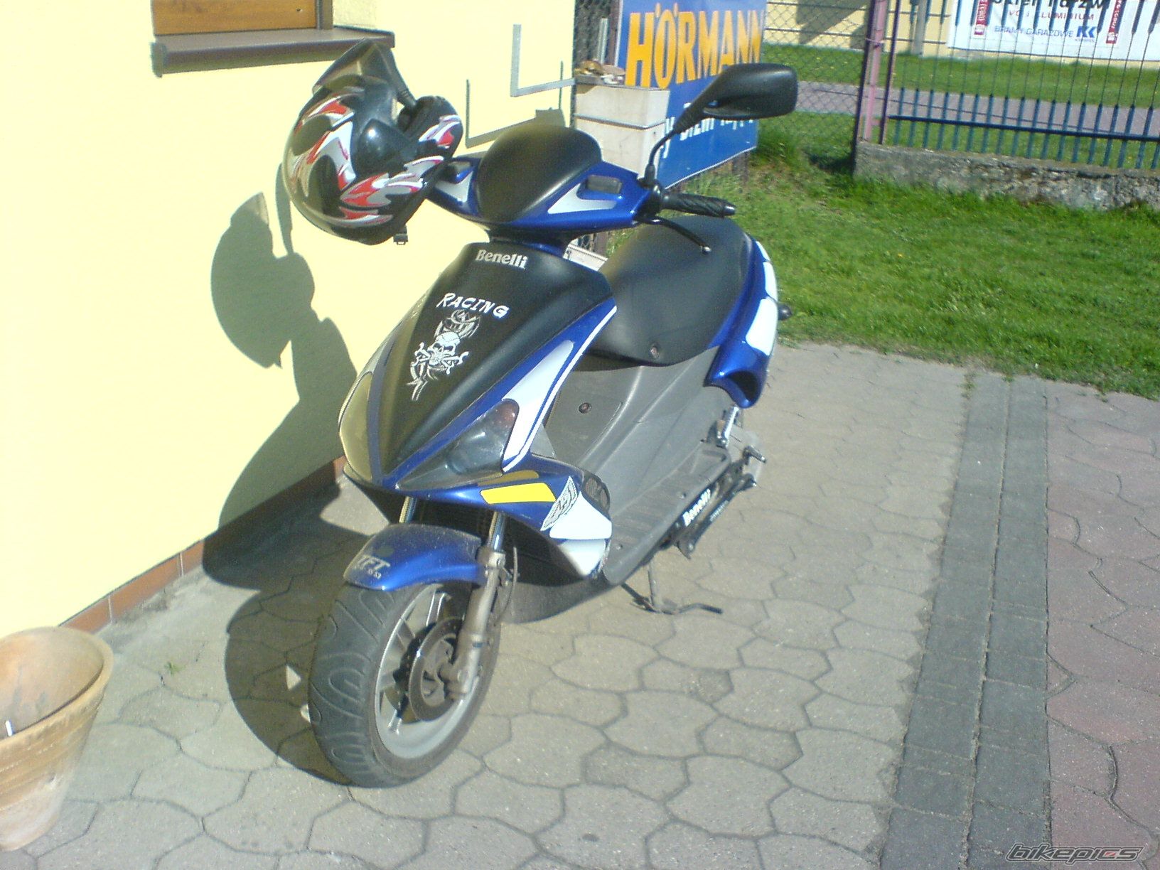 Bike Photo 884178