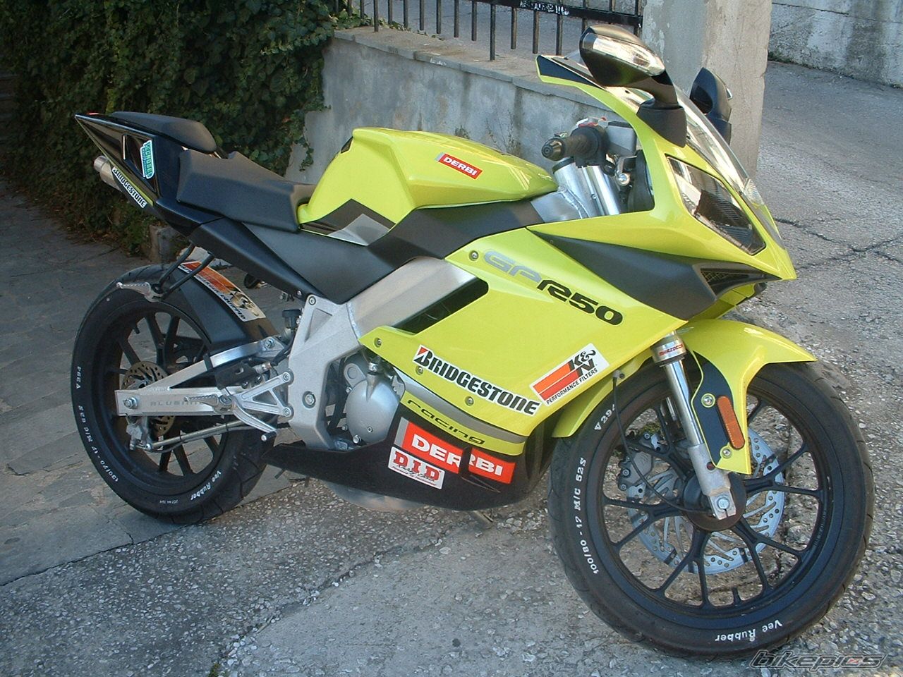 Bike Photo 884211