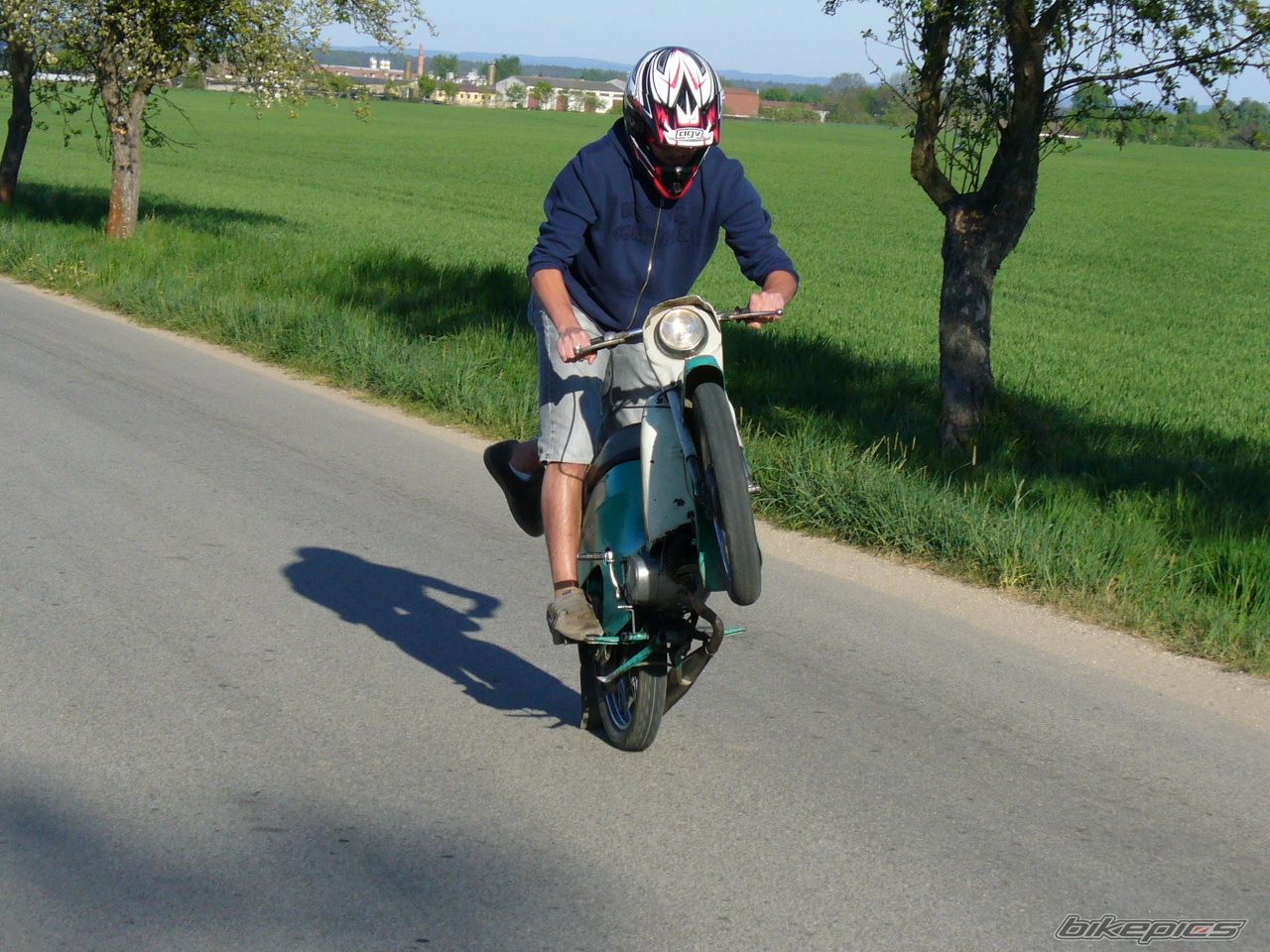 Bike Photo 884451