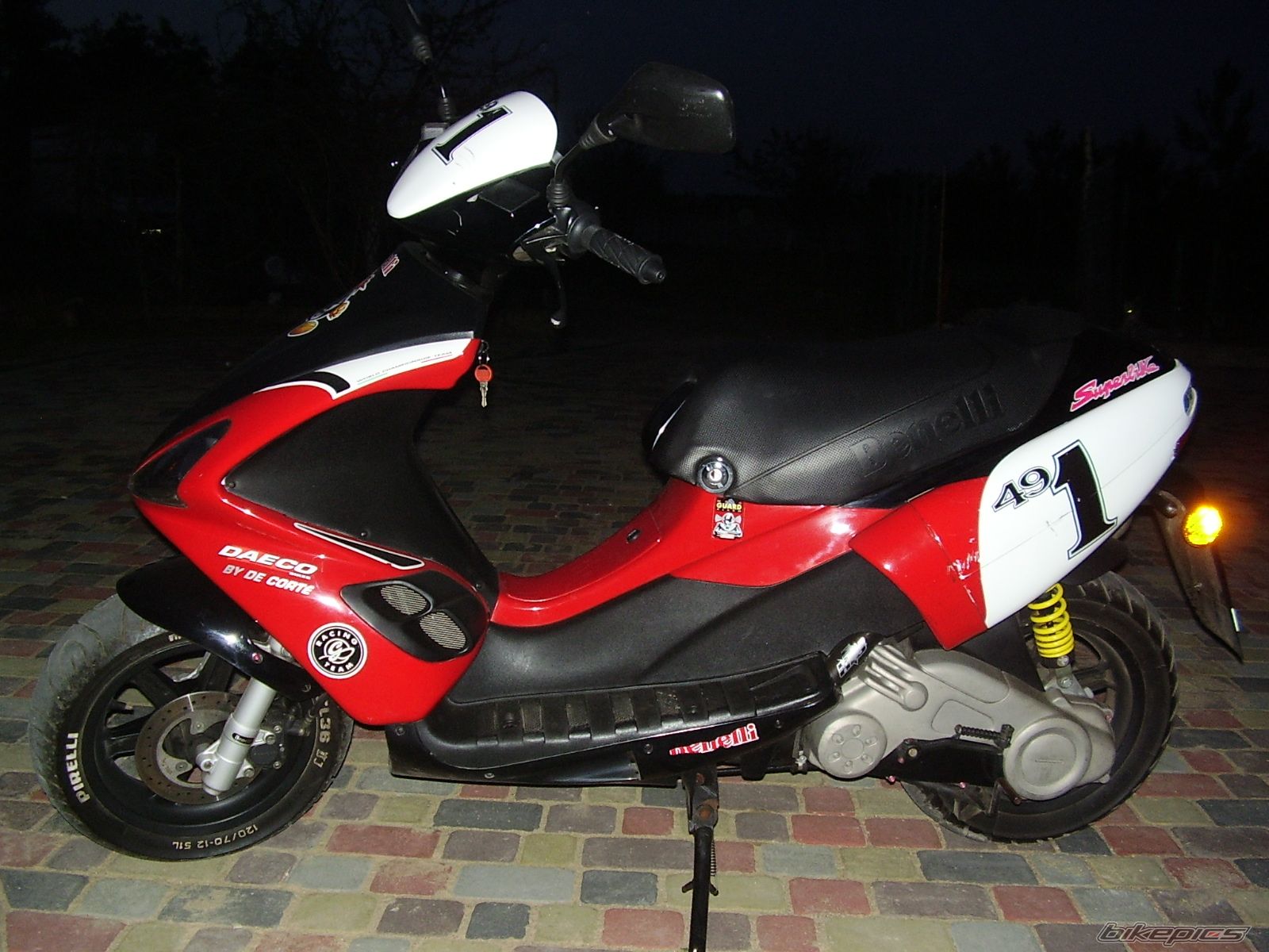 Bike Photo 884511