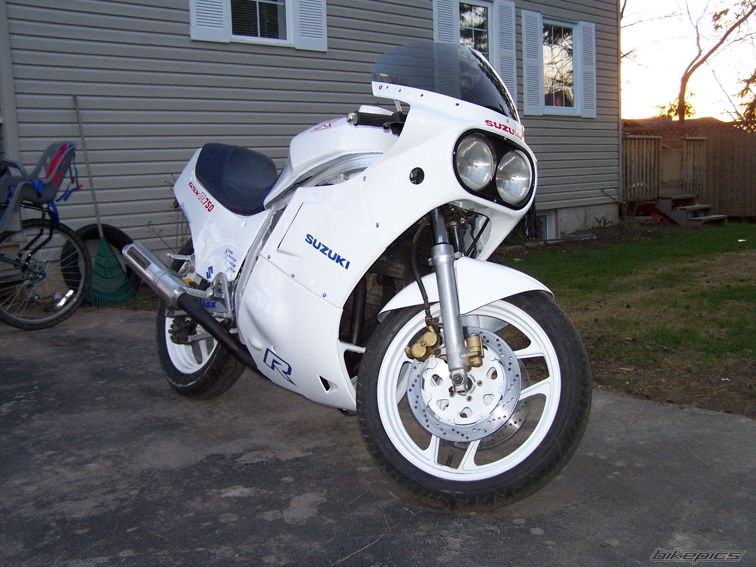 Bike Photo 884736
