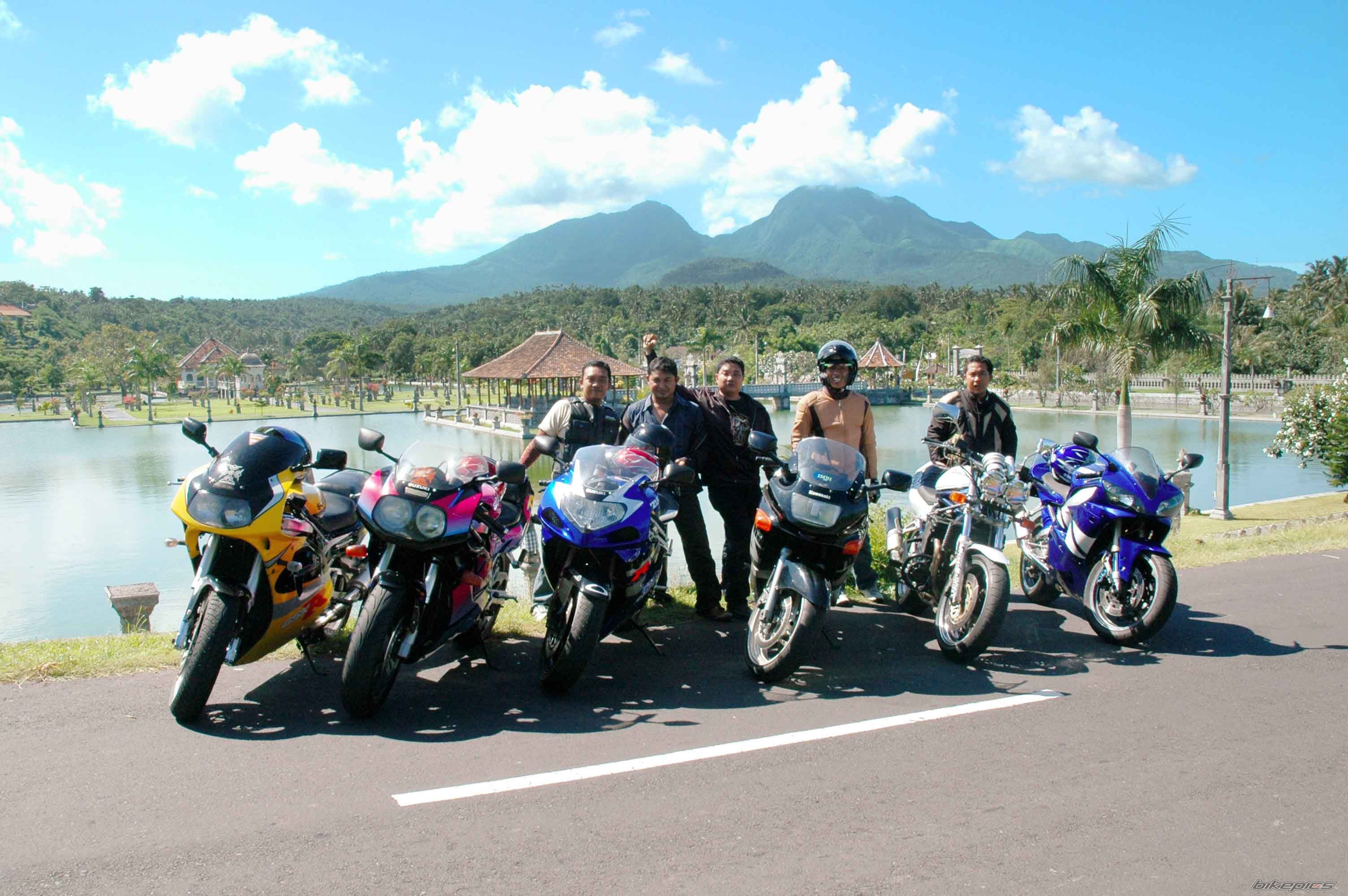 Bike Photo 884799