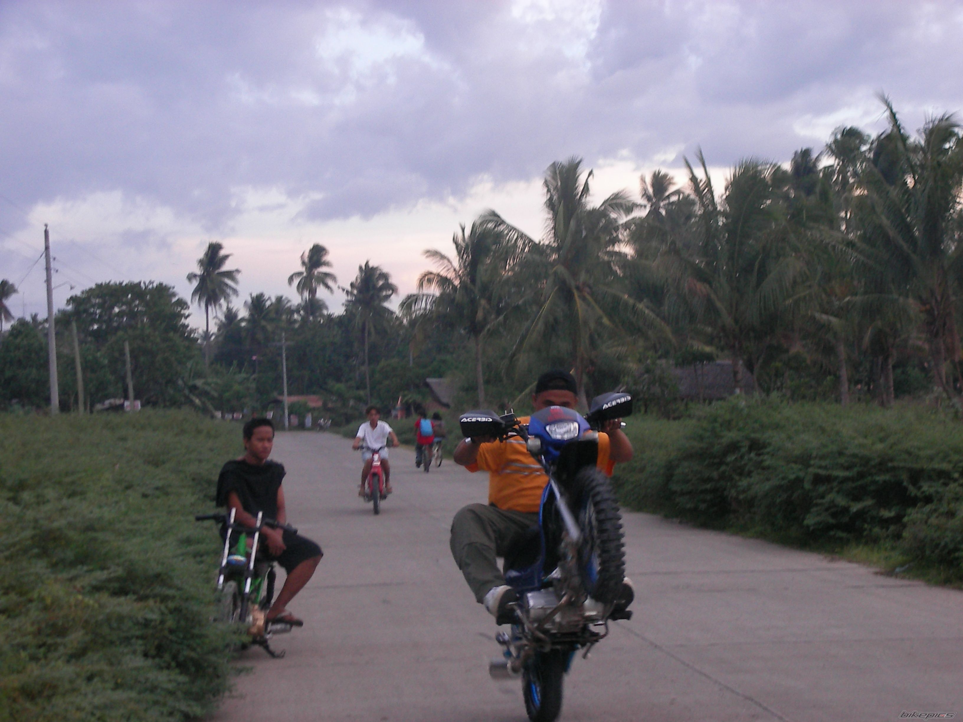Photo 884831