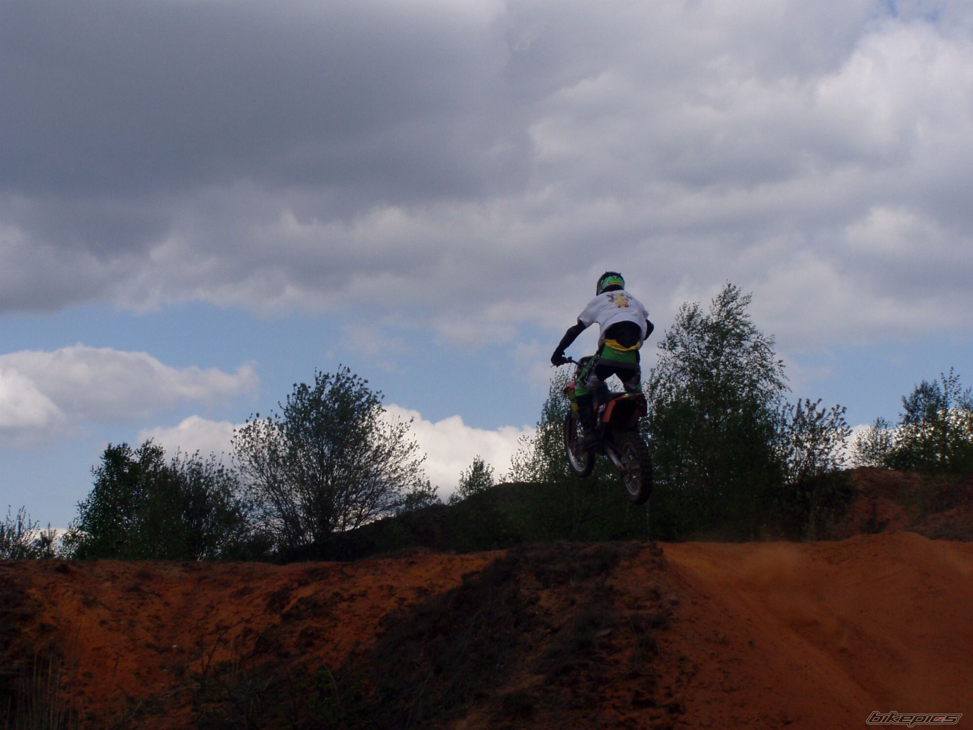 Bike Photo 885108