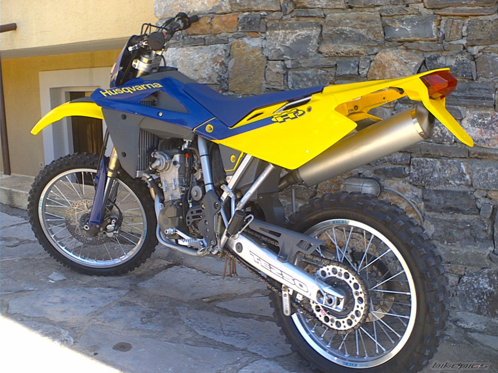 Bike Photo 885151