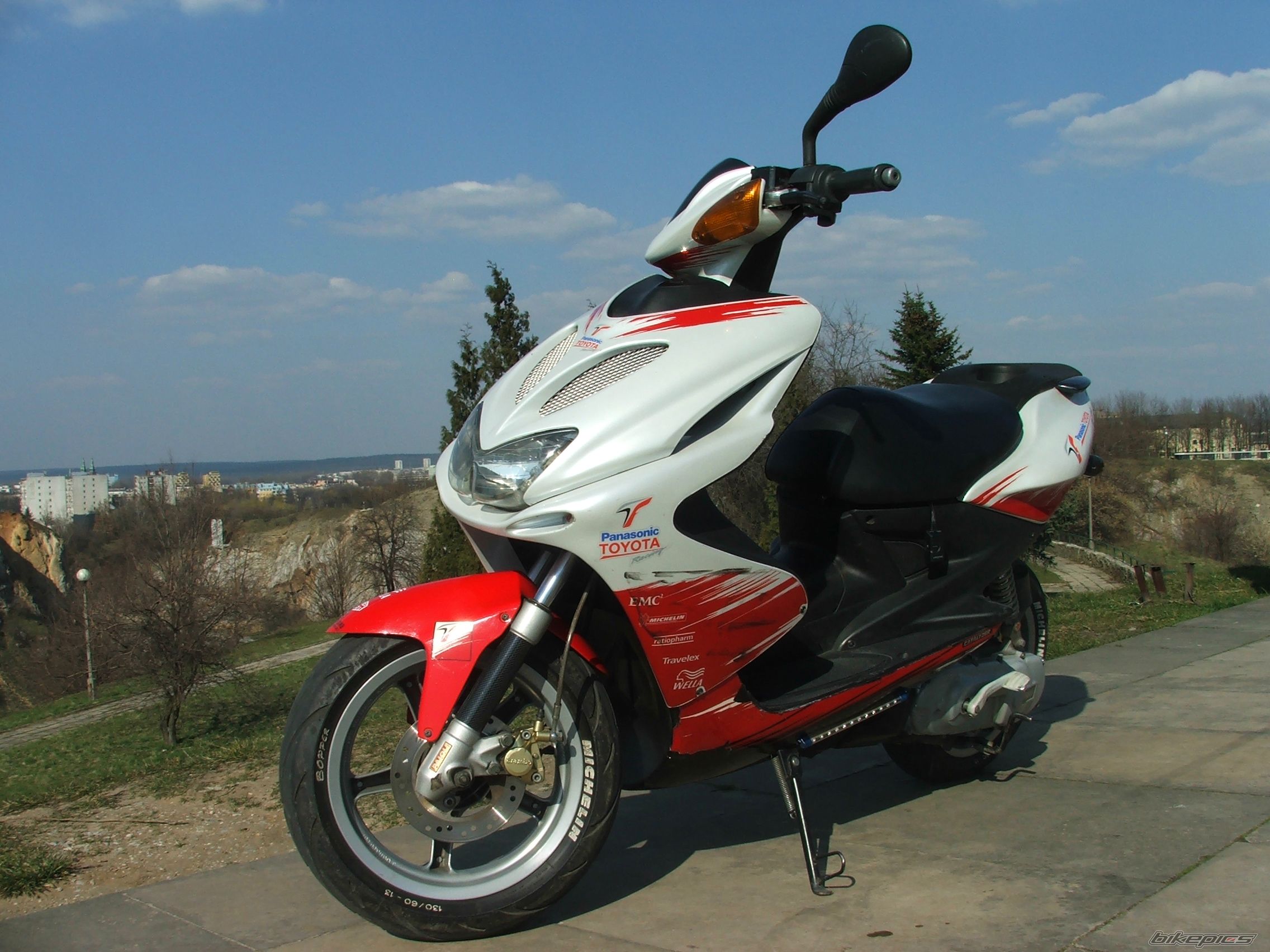 Bike Photo 885260