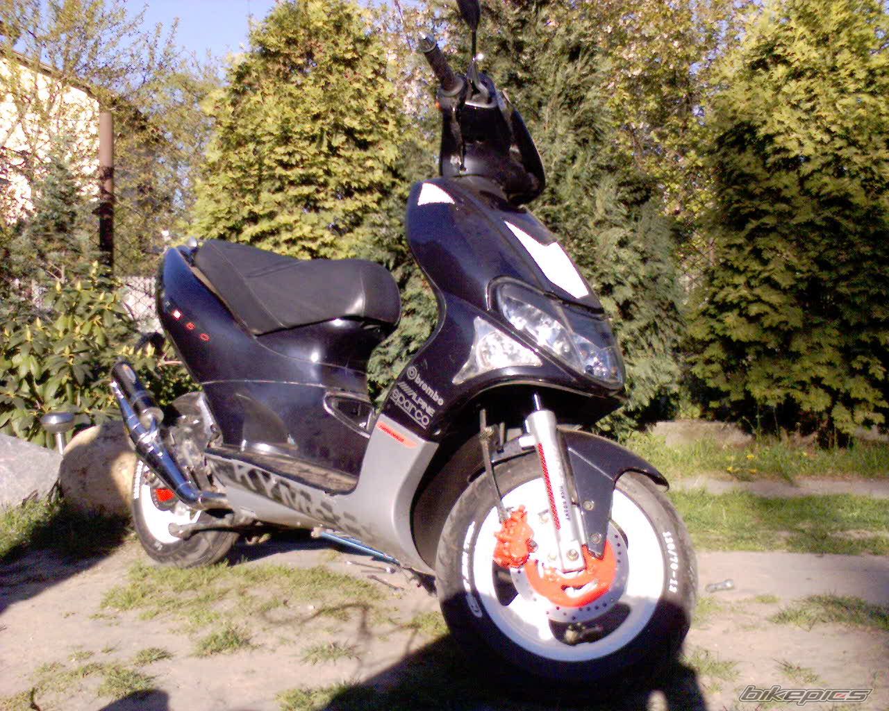Photo 885409